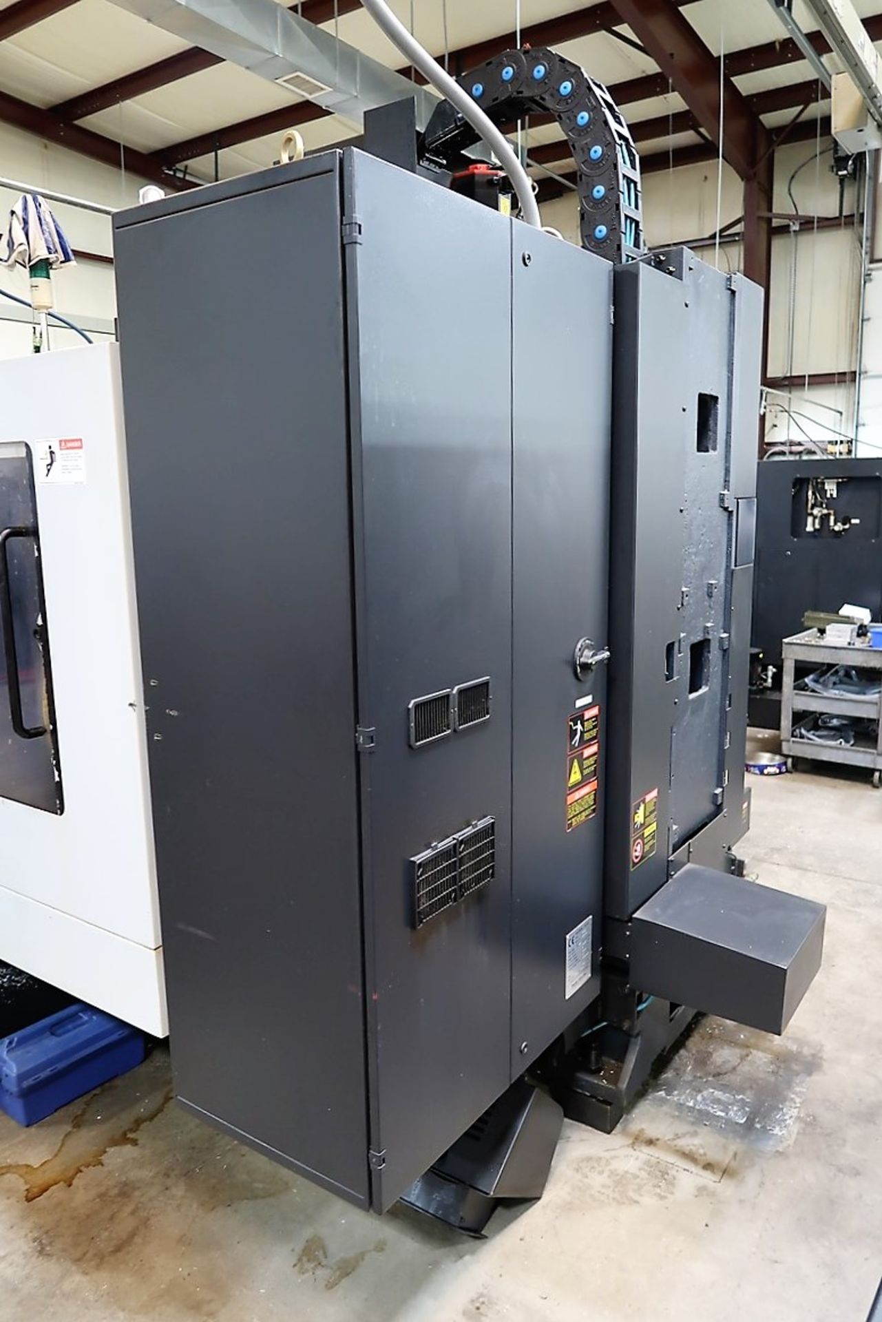 2008 Doosan MV3016 4-Axis CNC Vertical Machining Center - Image 11 of 12