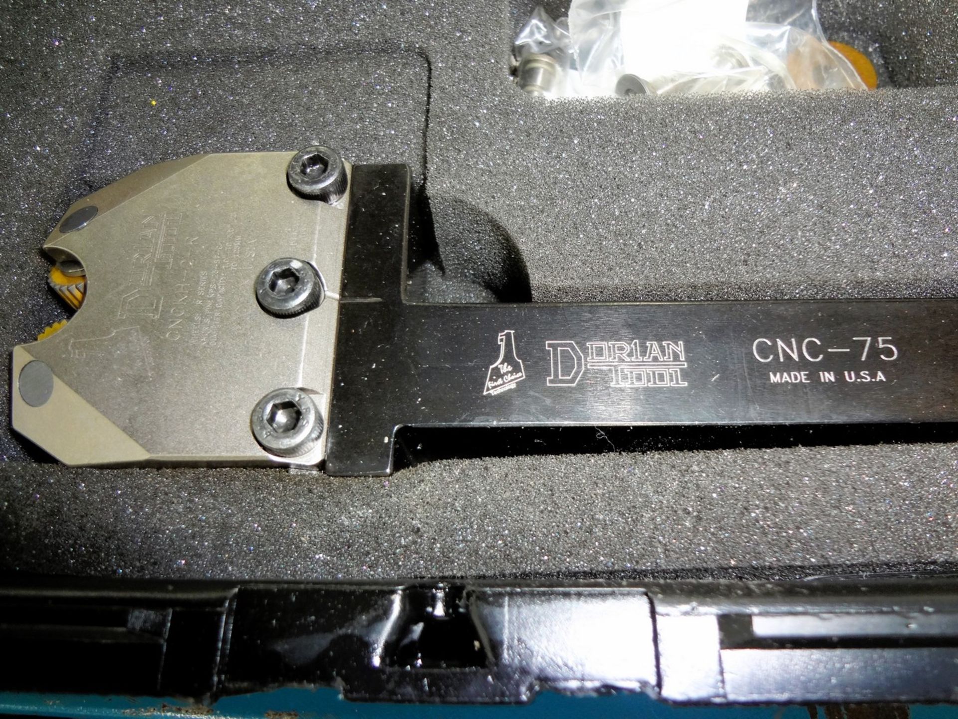 Dorian CNC-75 Knurling Tool Holder with Assorted Knurls - Image 2 of 2