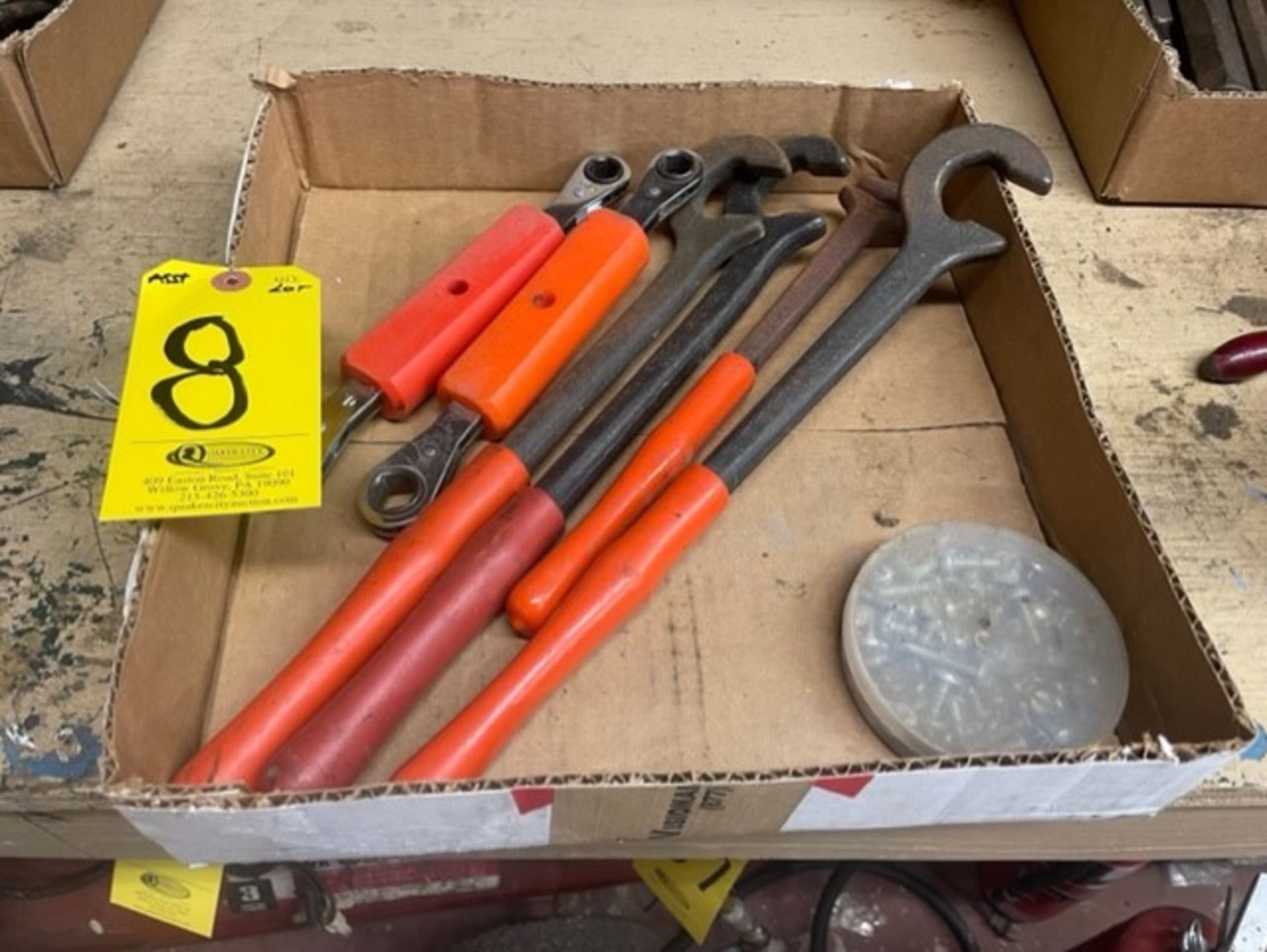 ASSORTED RATCHET WRENCHES AND FLARE LINE NUT OPEN END WRENCHES