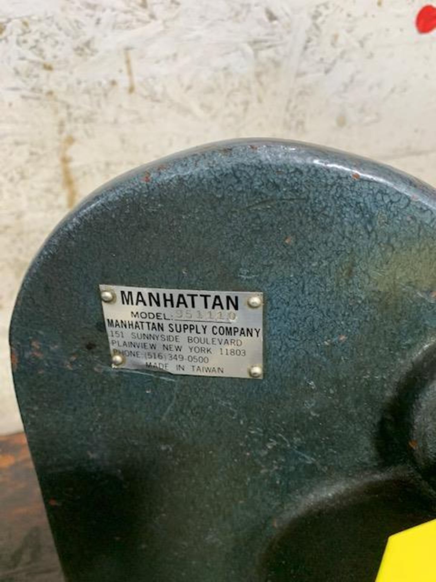 MANHATTAN 951110 ARBOR PRESS WITH TOOLING - Image 2 of 5