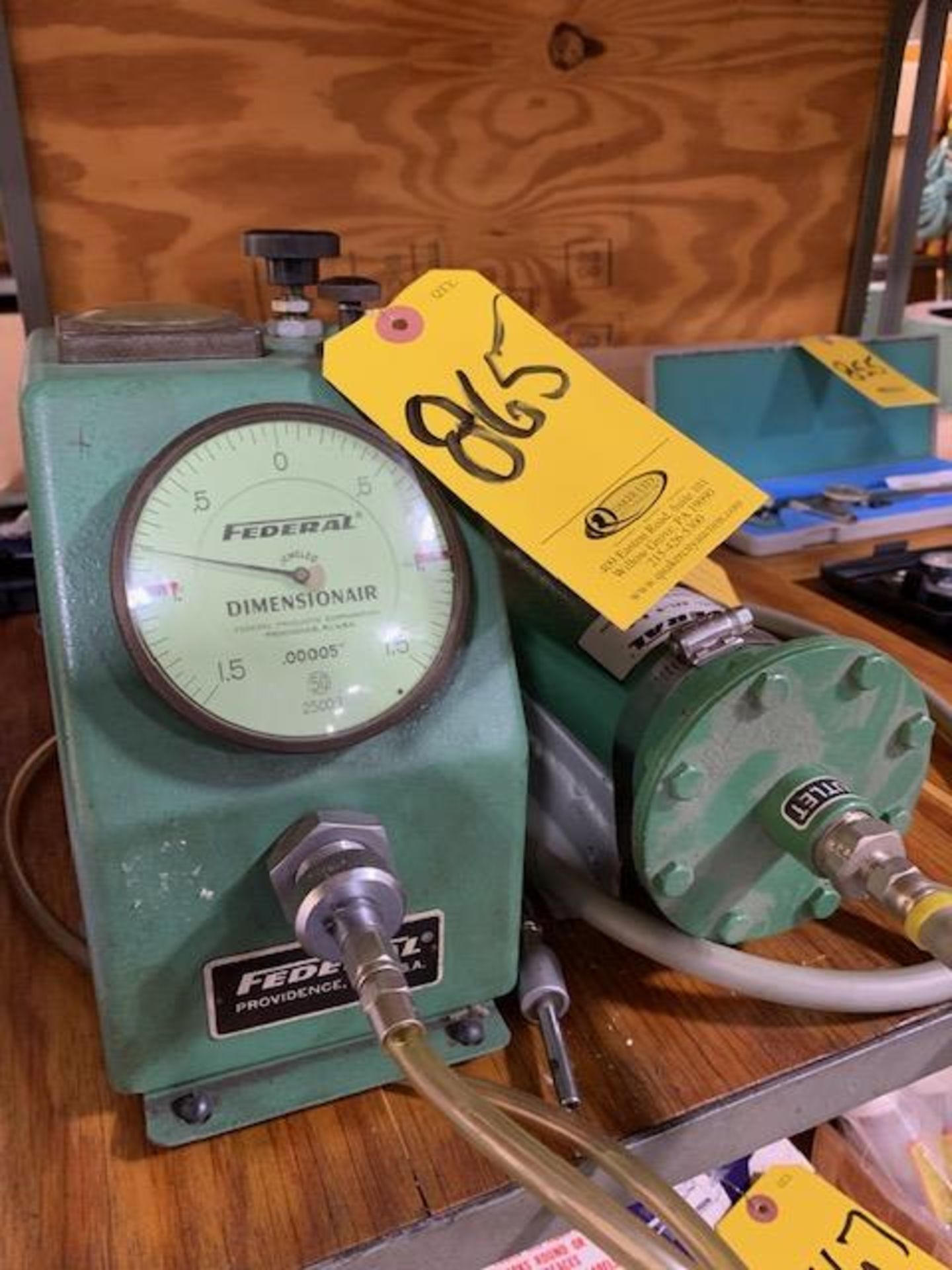 FEDERAL DIMENSIONAIR D-2500 AIR GAUGE WITH AFL-9 R2 OIL AND WATER SEPARATOR-TRAP - Image 2 of 4