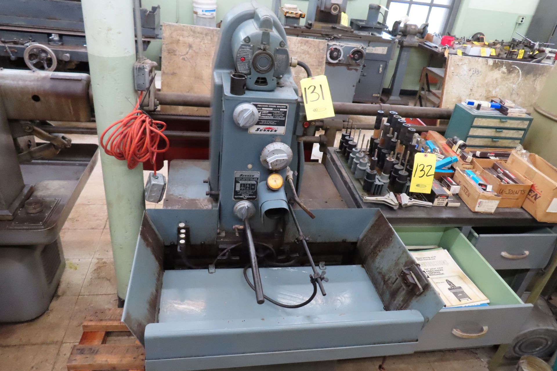 SUNNEN MBB-1660 HONING MACHINE S/N 83690 - Image 2 of 3