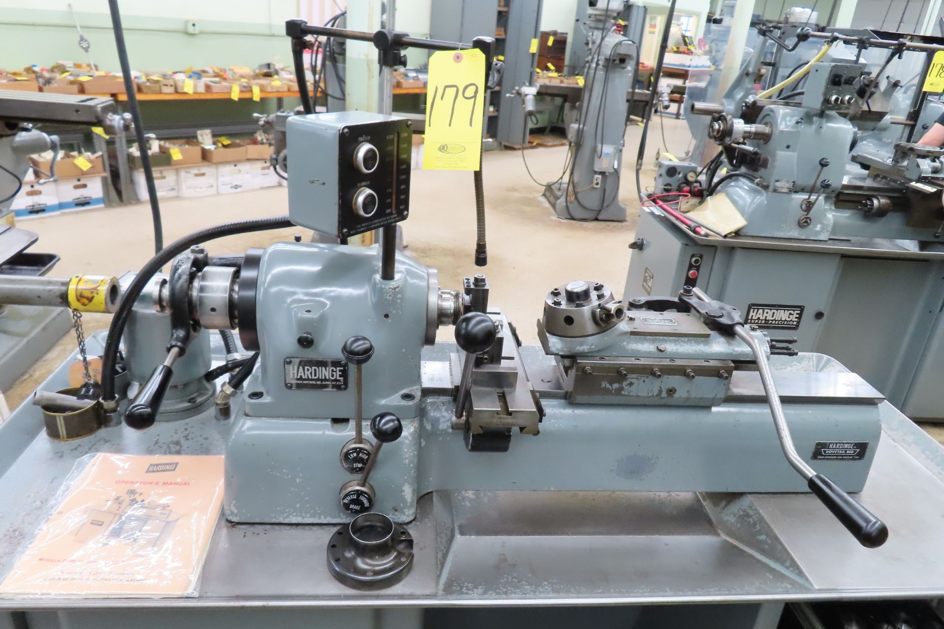 HARDINGE DSM-59 SECOND OPERATION LATHE, S/N DV-59-14286 WITH PNEUMATIC BAR FEEDER… - Image 8 of 15