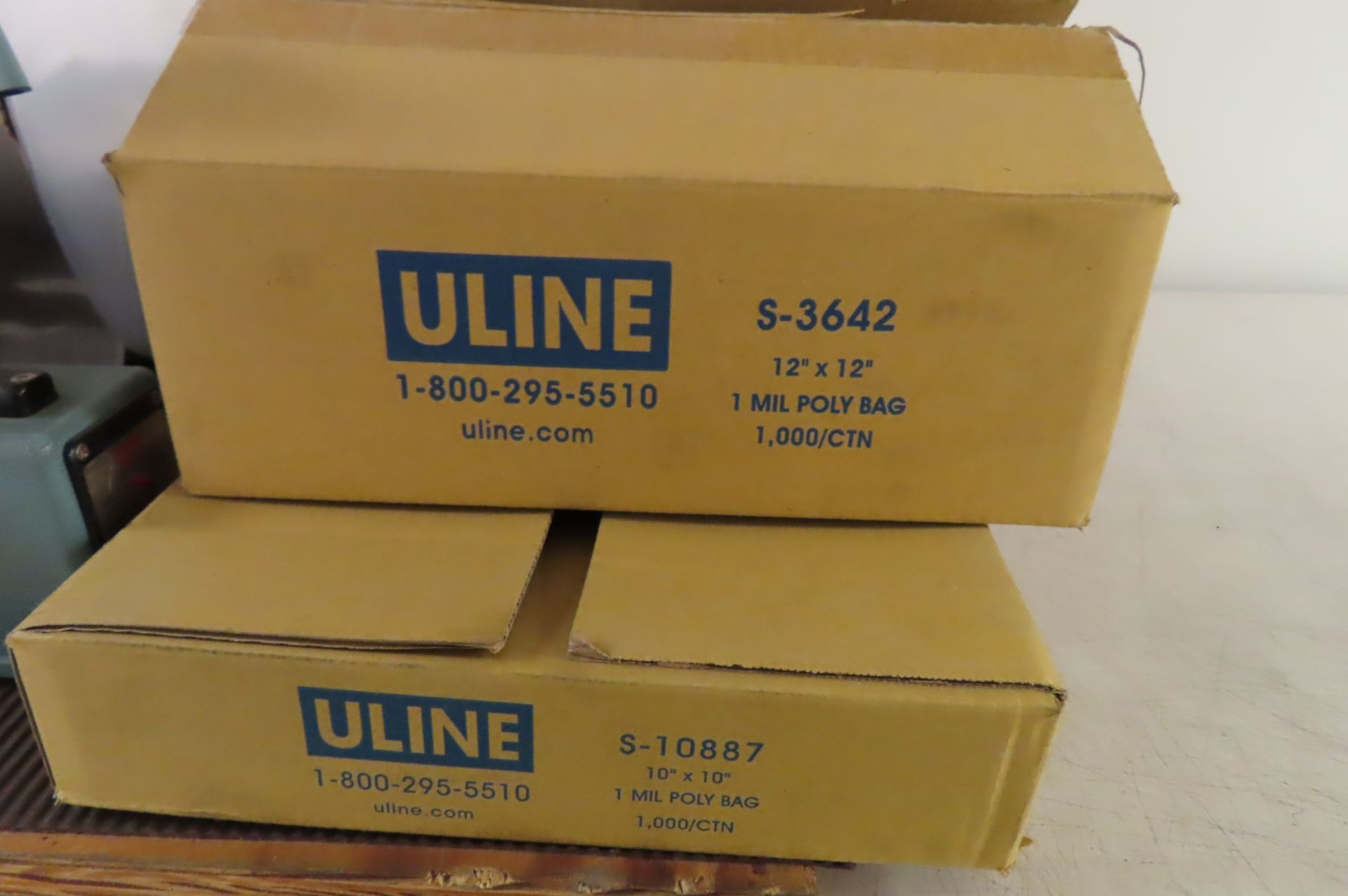 ULINE H-293 12 IN. IMPULSE SEALER WITH CUTTER, (4) ROLLS POLY TUBING AND (2) BOXES OF POLY BAGS - Image 3 of 4