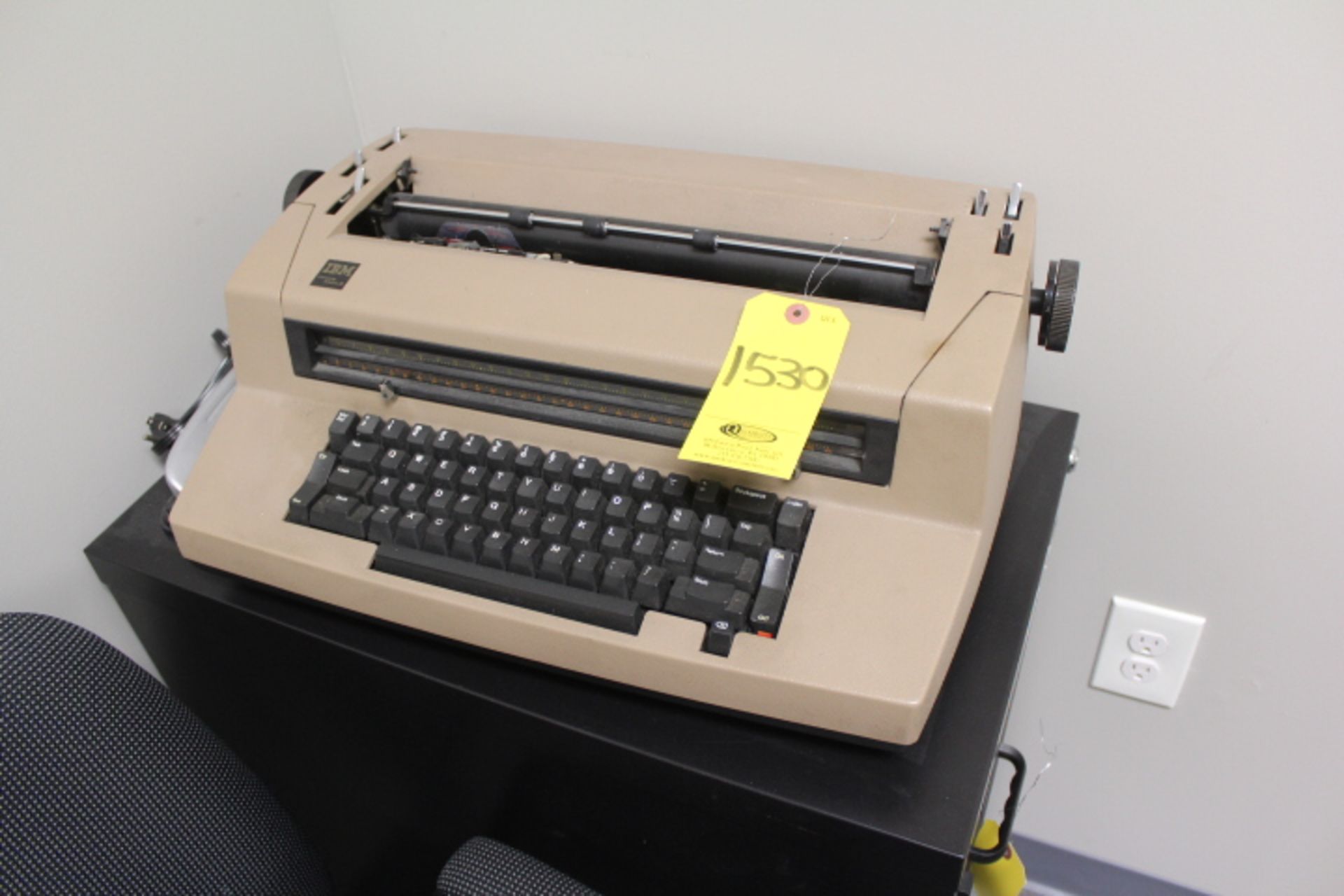 IBM SELECTRIC TYPEWRITER