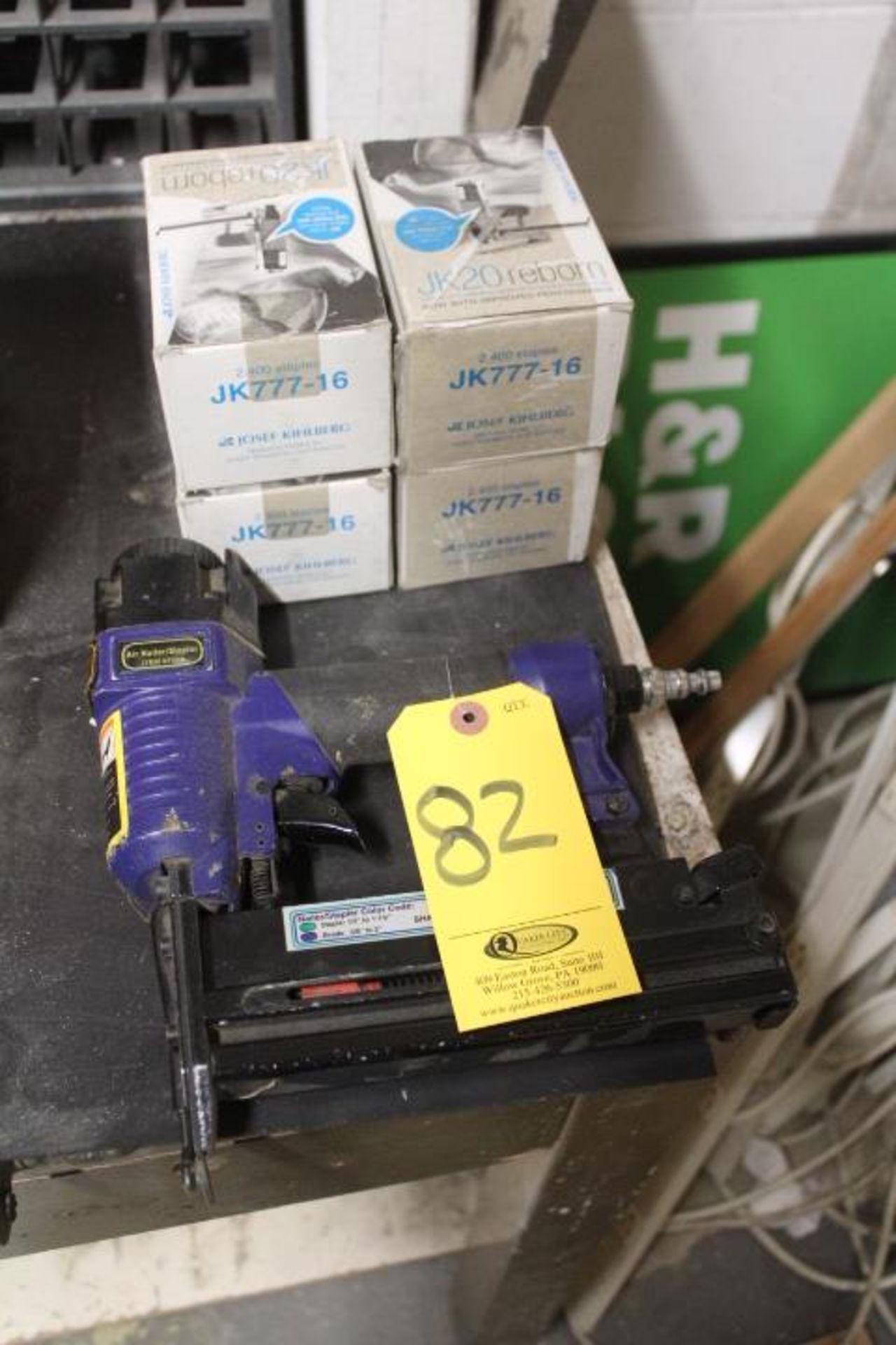 CENTRAL PNEUMATIC NAILER/STAPLER WITH (4) BOXES OF STAPLES