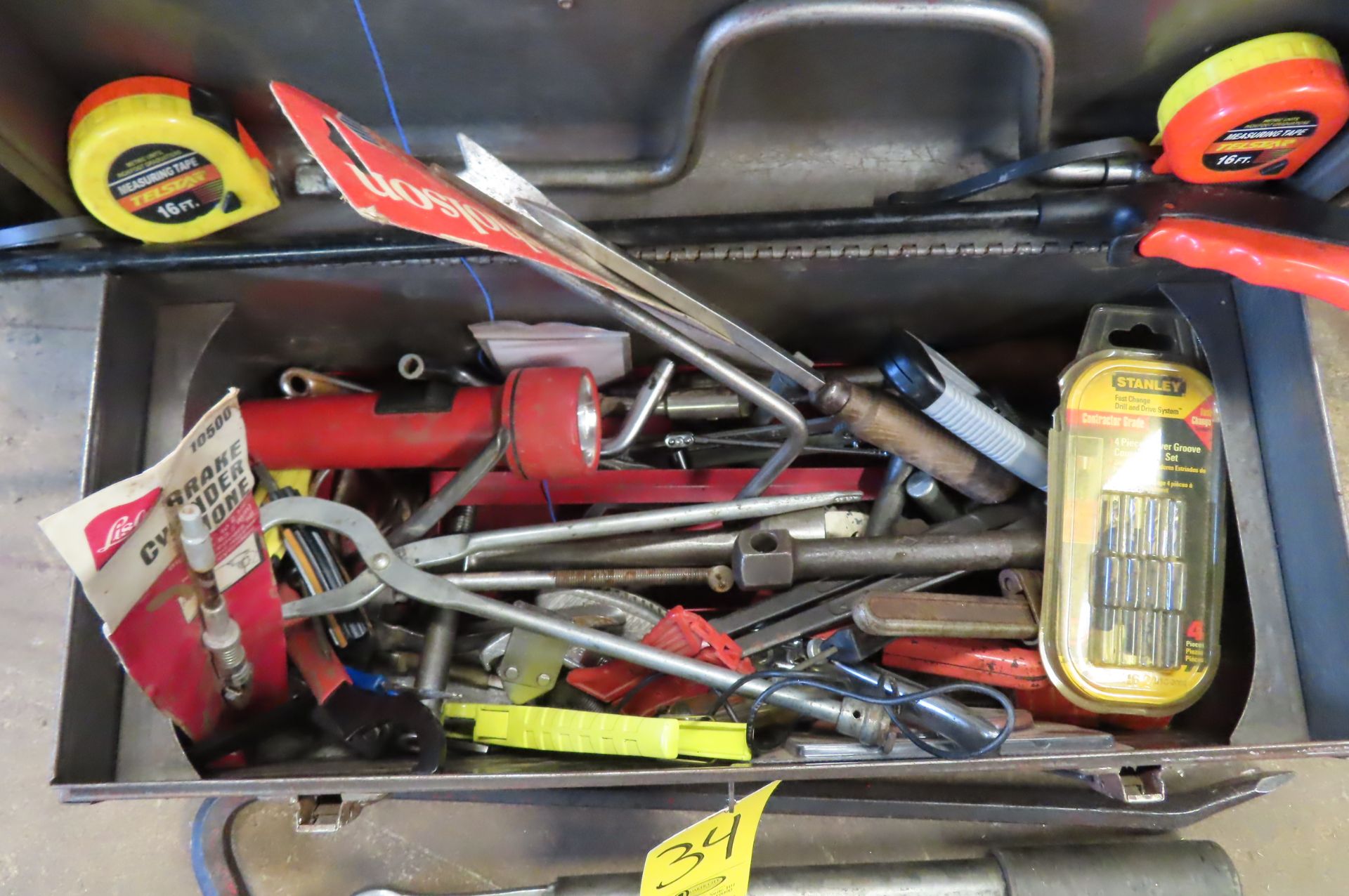 ASSORTED TOOLS AND (2) JACKS - Image 3 of 6