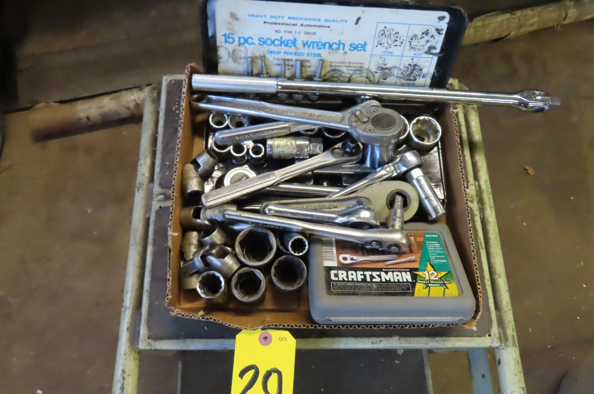 ASSORTED METRIC AND MISCELLANEOUS SOCKETS TO 1-1/4 IN. WITH RATCHETS AND HEX BITS