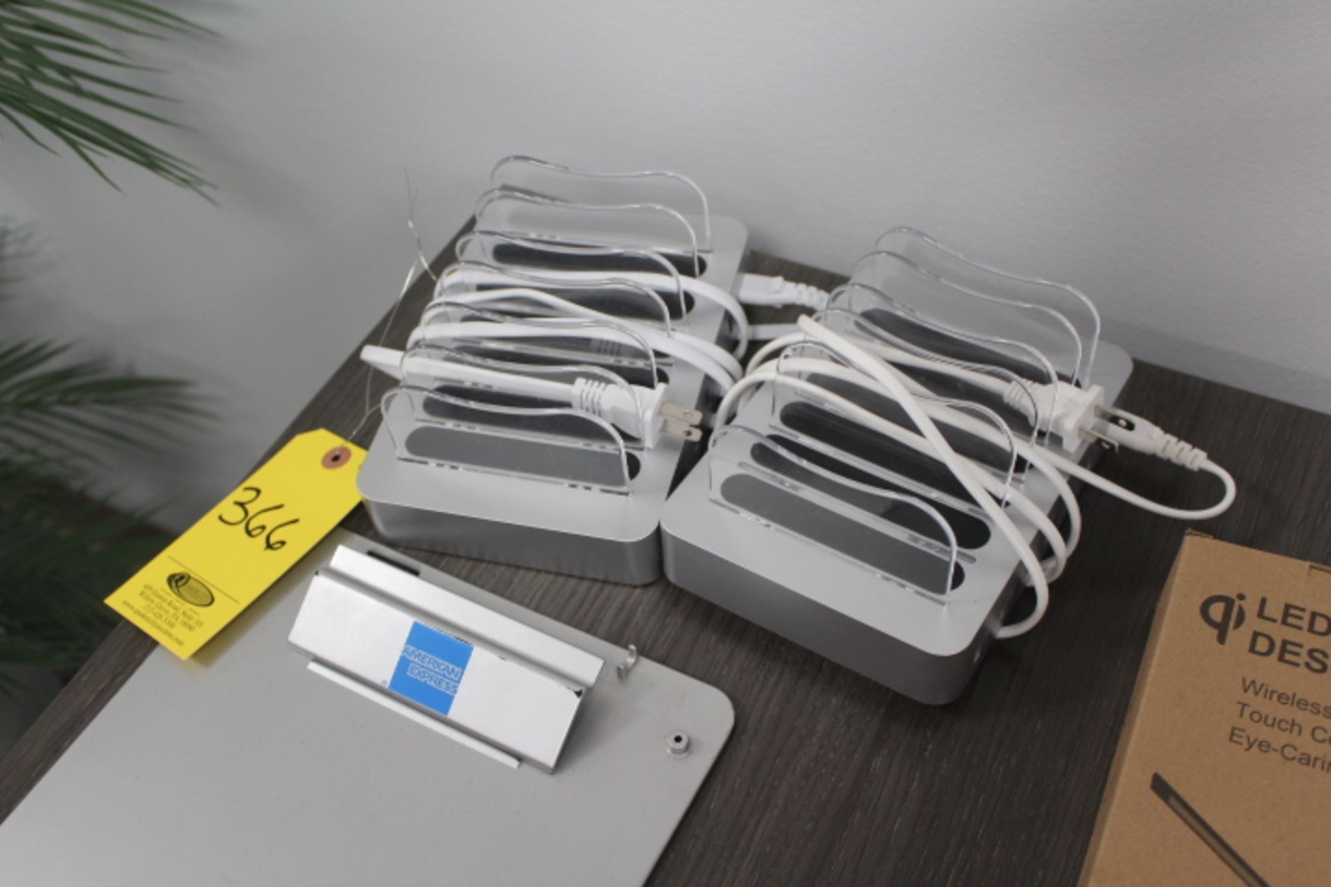 (2) USB MULTI UNIT CHARGING STATIONS