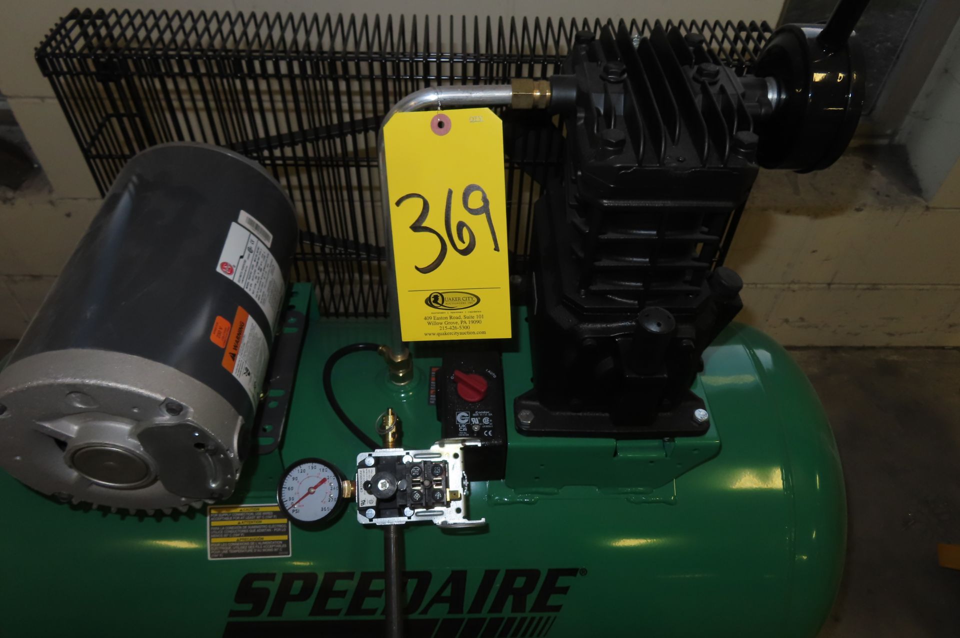 2023 SPEEDAIRE 4B237 30 GALLON AIR COMPRESSOR, 135 PSI, MOUNTED ON SKID - Image 2 of 4
