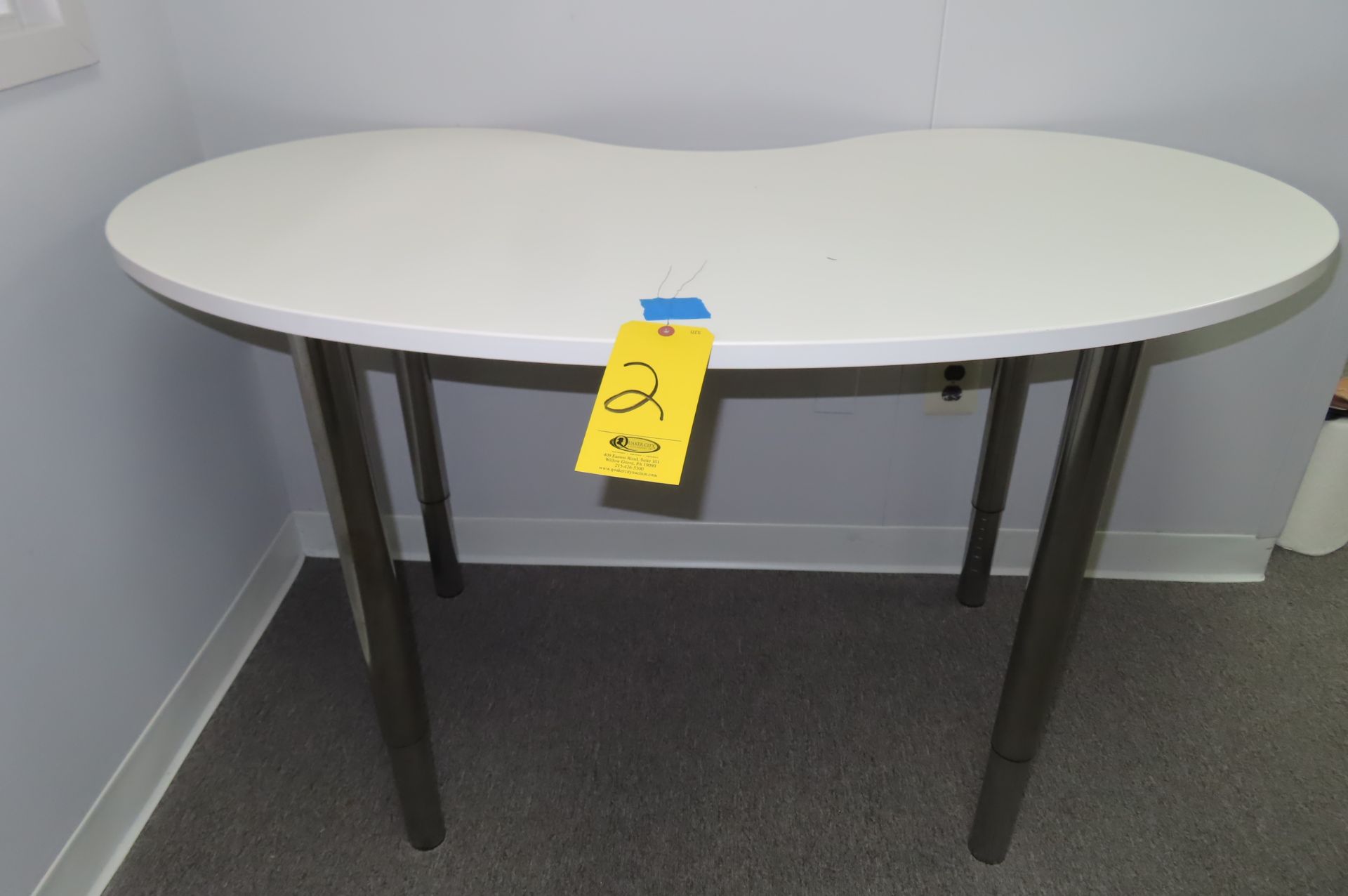 56 IN. WHITE CURVED ADJUSTABLE 4-POST TABLE - Image 2 of 2