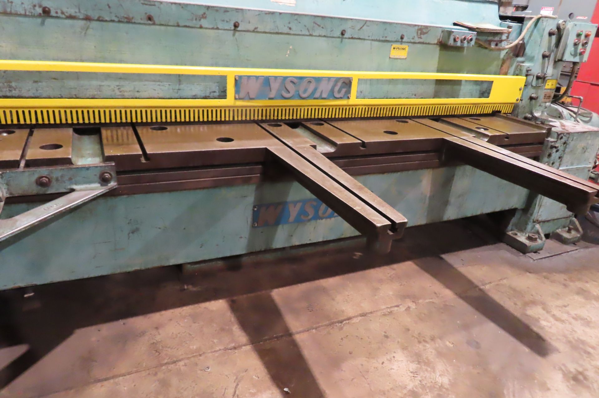 WYSONG 1038 POWER SQUARING SHEAR, S/N P31-160, FRONT OPERATED POWER ...