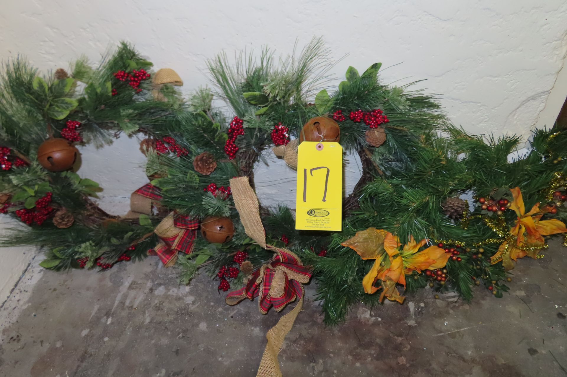 (3) DECORATIVE WREATHS WITH BELLS - Image 4 of 4