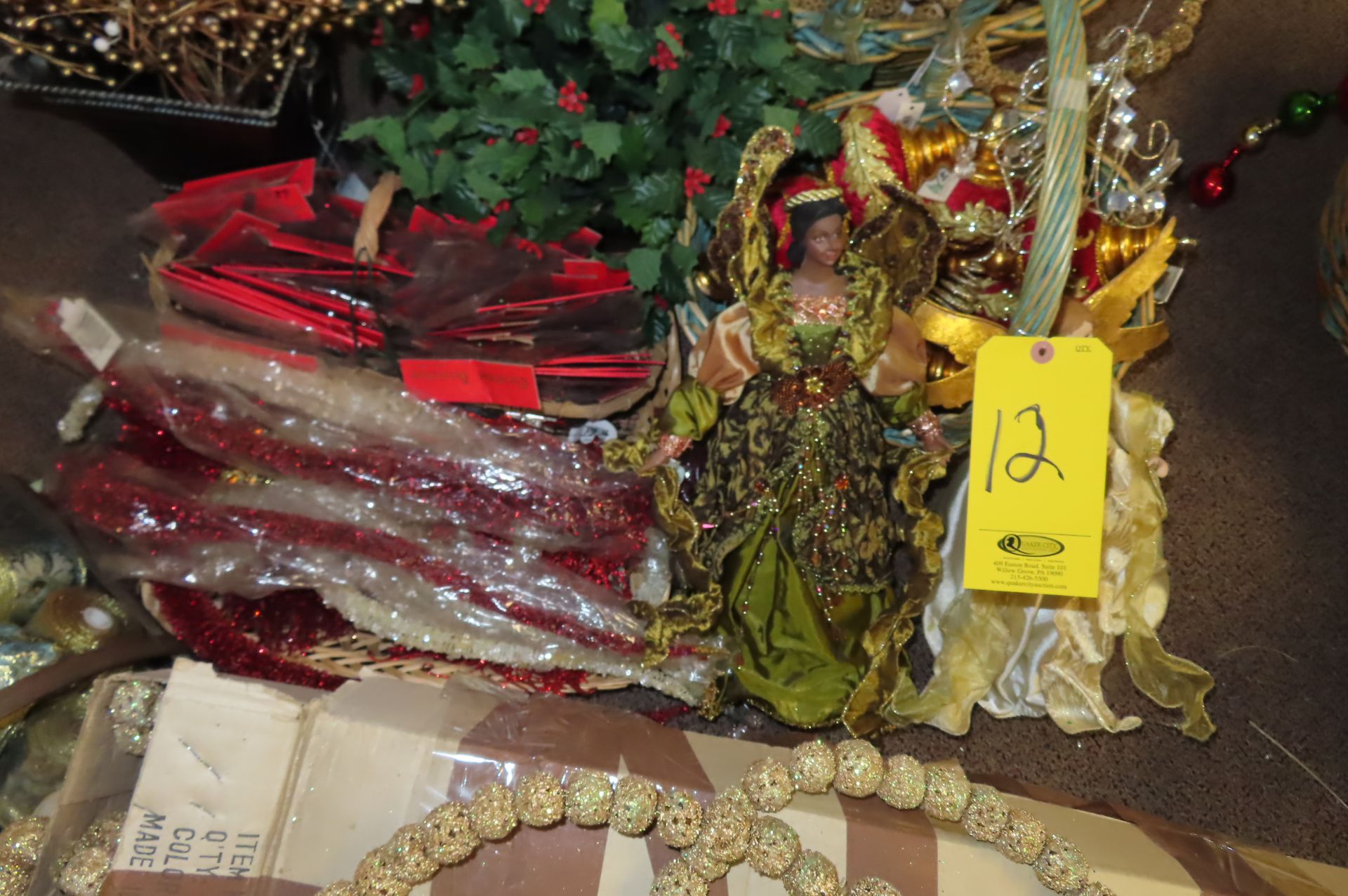 XMAS FLOWERS AND ORNAMENTS, (2) ANGELS, GOLD DECORATIVE ROPE AND RIBBON, (2) TIN… - Image 5 of 10