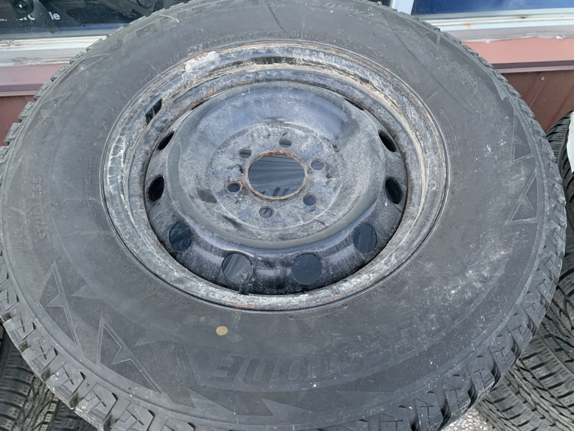 Bridgestone - Blizzak DM-V2 Winter Tires - Size: 265/70/R17 - Qty: 4 - Image 2 of 4