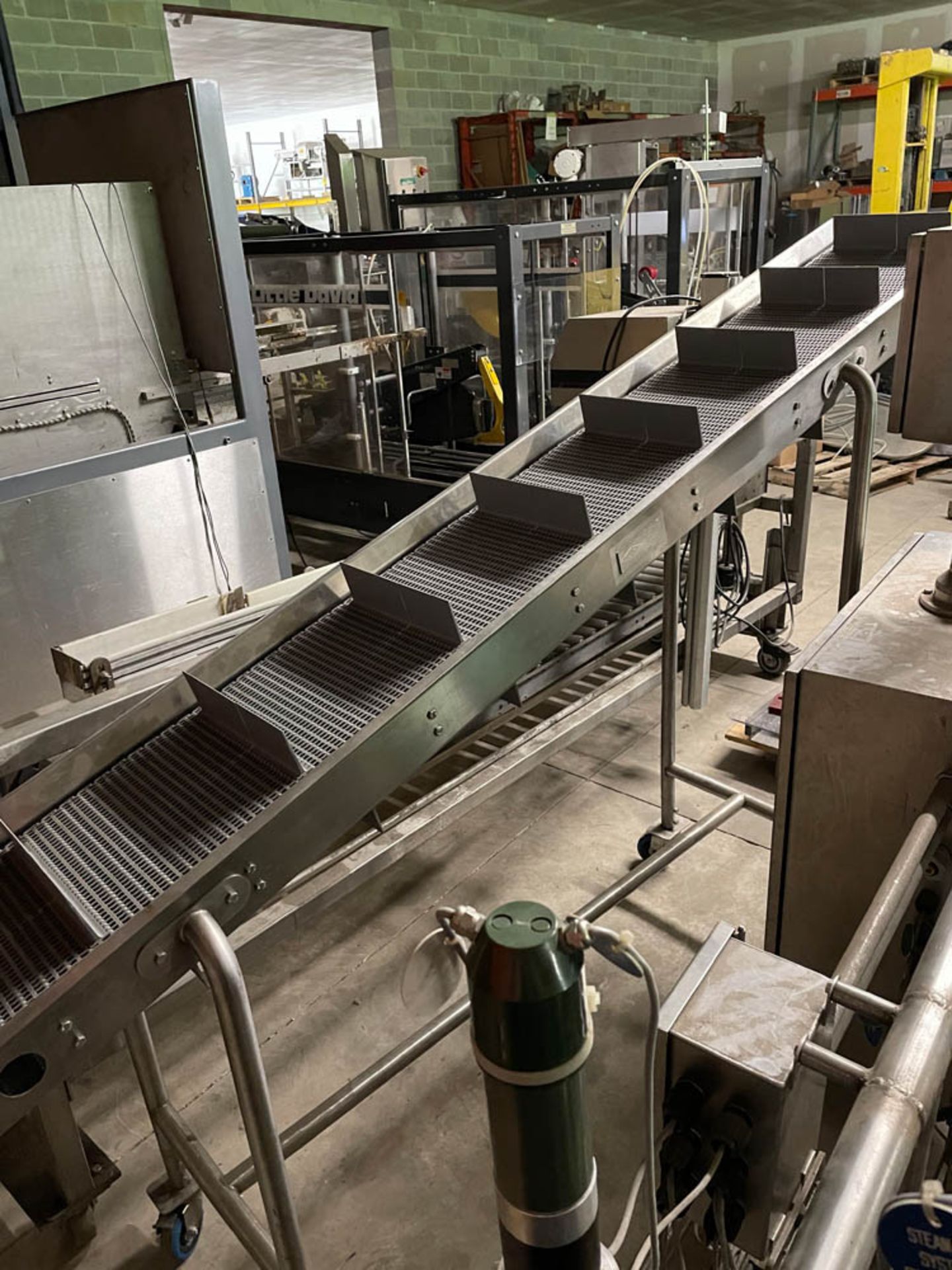 TUCS Stainless Steel Incline Conveyor - Image 2 of 3