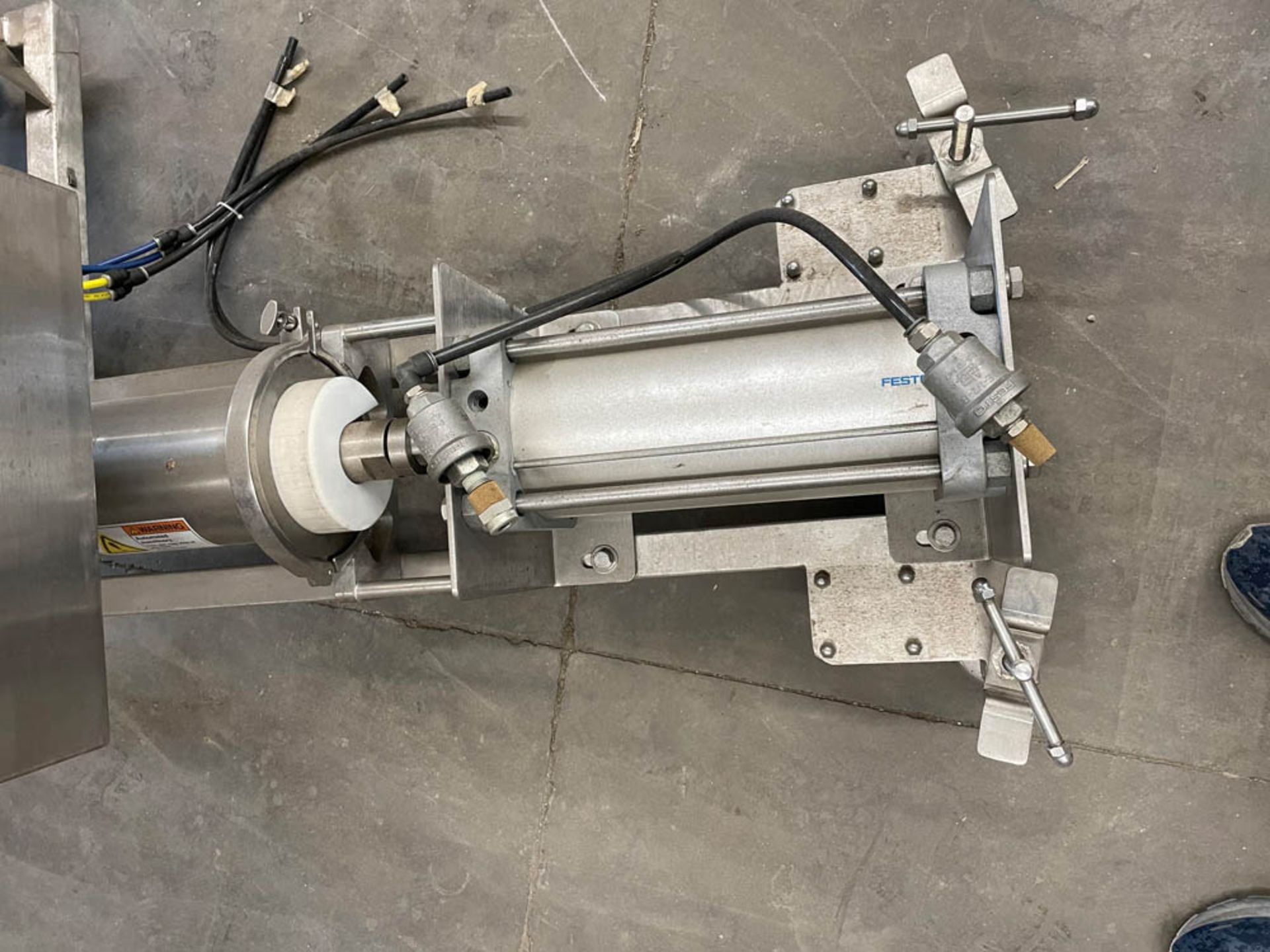 Pneumatic Piston Filler 1 Gallon - Image 7 of 8