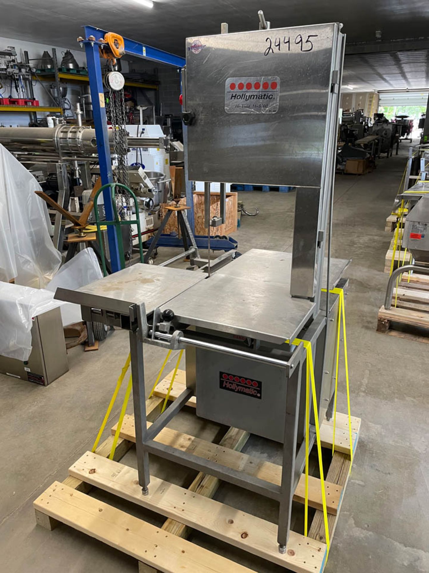 Hollymatic Hi-Yield 16-5000 Vertical Meat Saw, SN: 5672, 8.8 Amp, 3 HP, 200-240 V, 60 Hz. 11 2022