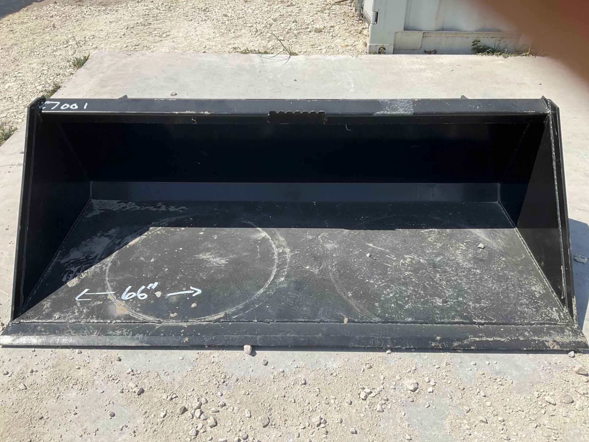 2023 Unused Skid Steer Bucket Attachment - Image 2 of 5