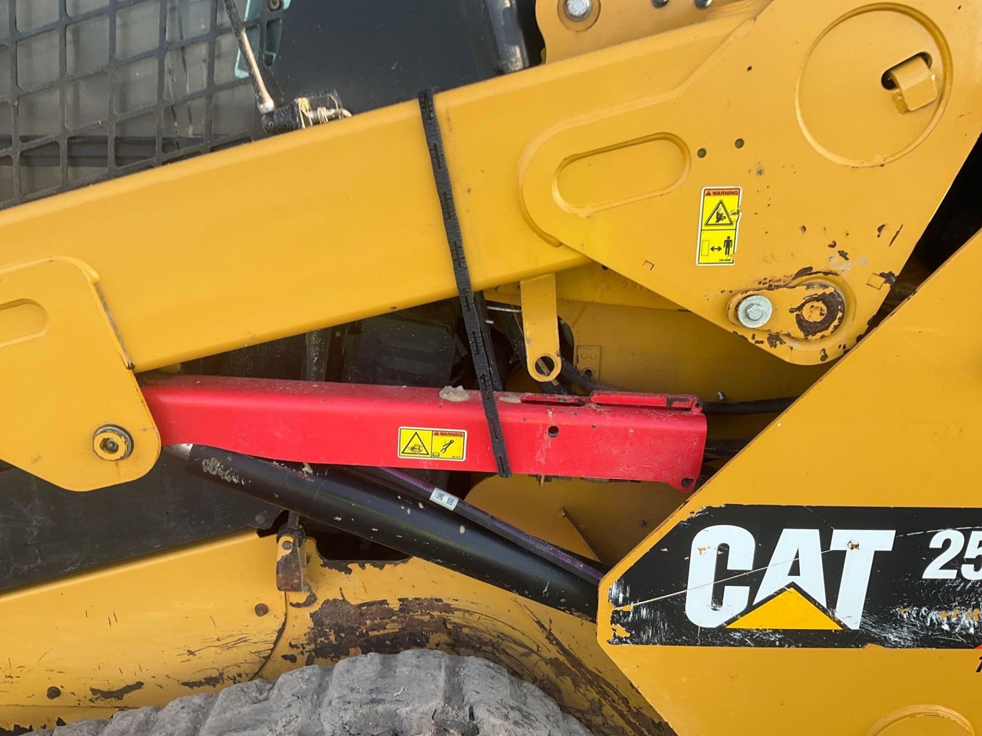 2018 Caterpillar 259D Compact Track Loader Skid Steer - Image 20 of 32