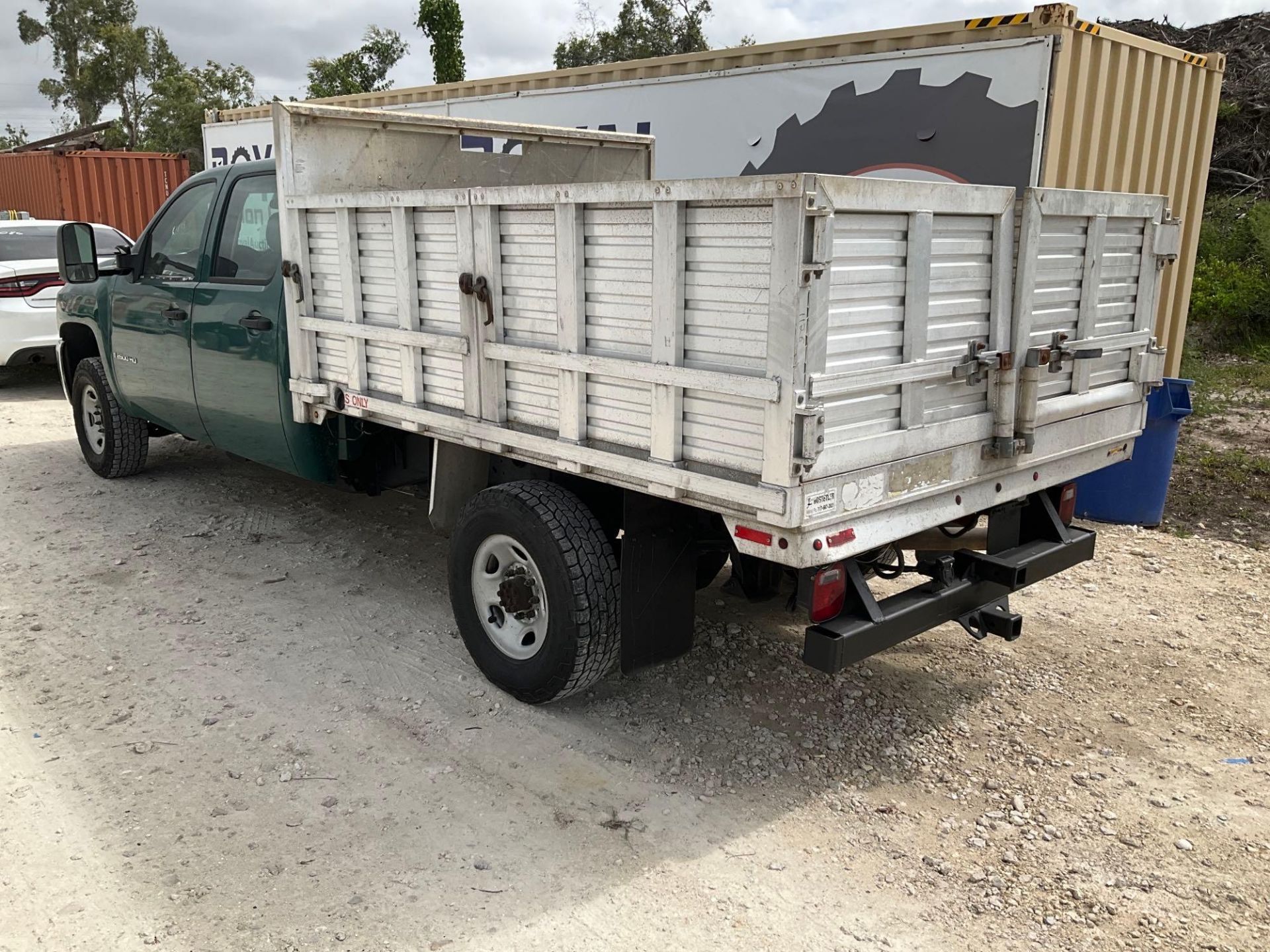 2009 Chevrolet 2500 Landscape Truck - Image 4 of 29