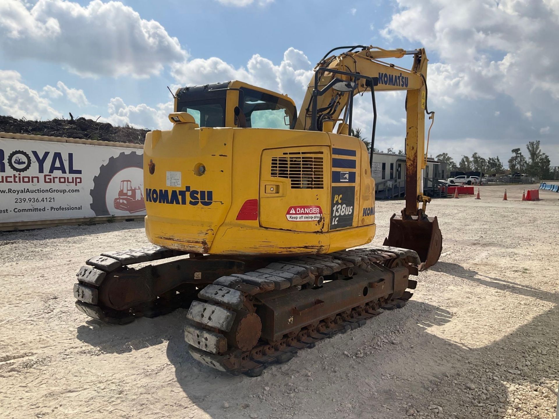 2014 Komatsu PC138US Hydraulic Excavator - Image 4 of 26