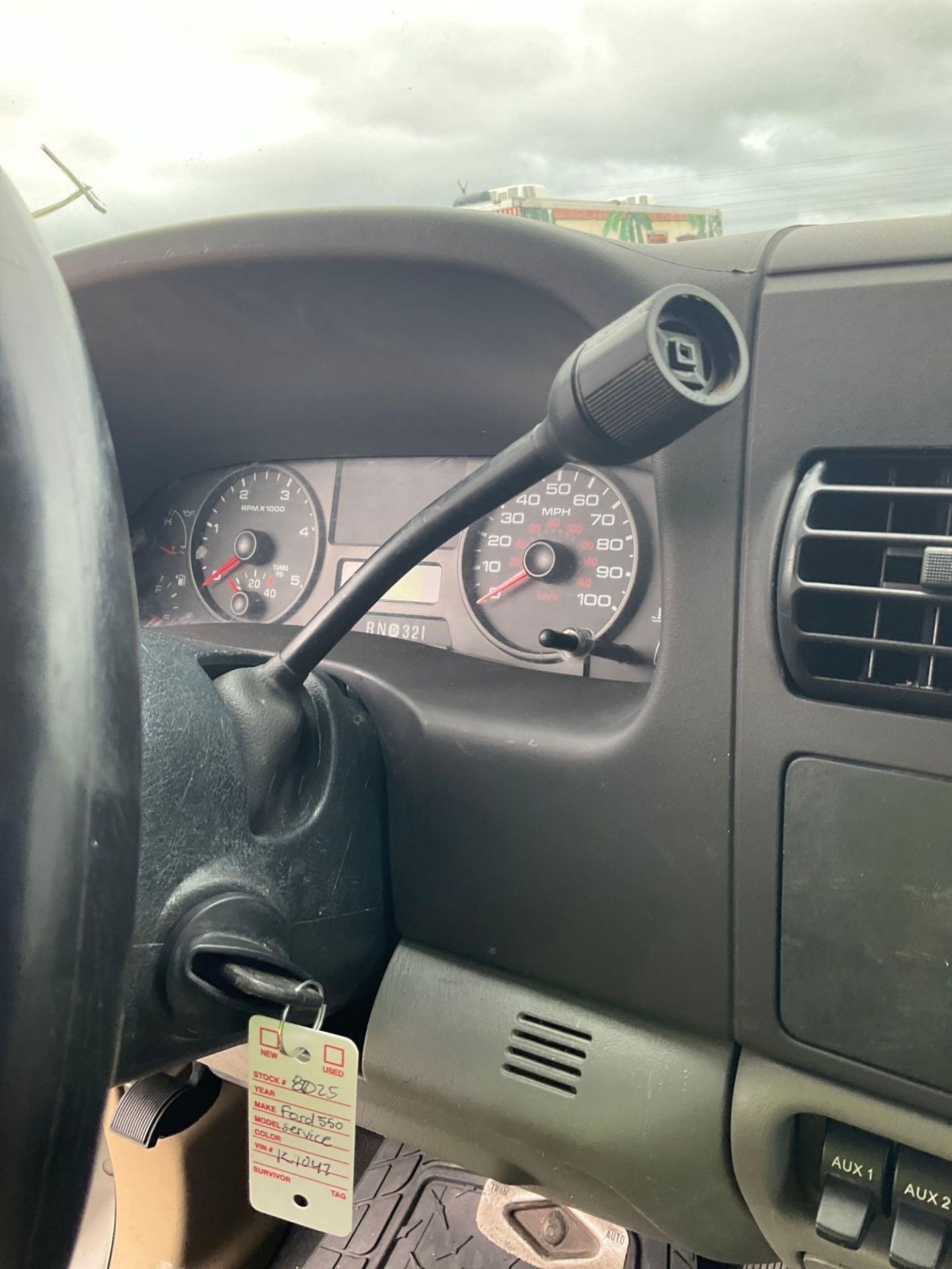 2006 Ford F-450 Service Utility Truck with Welder - Image 14 of 37