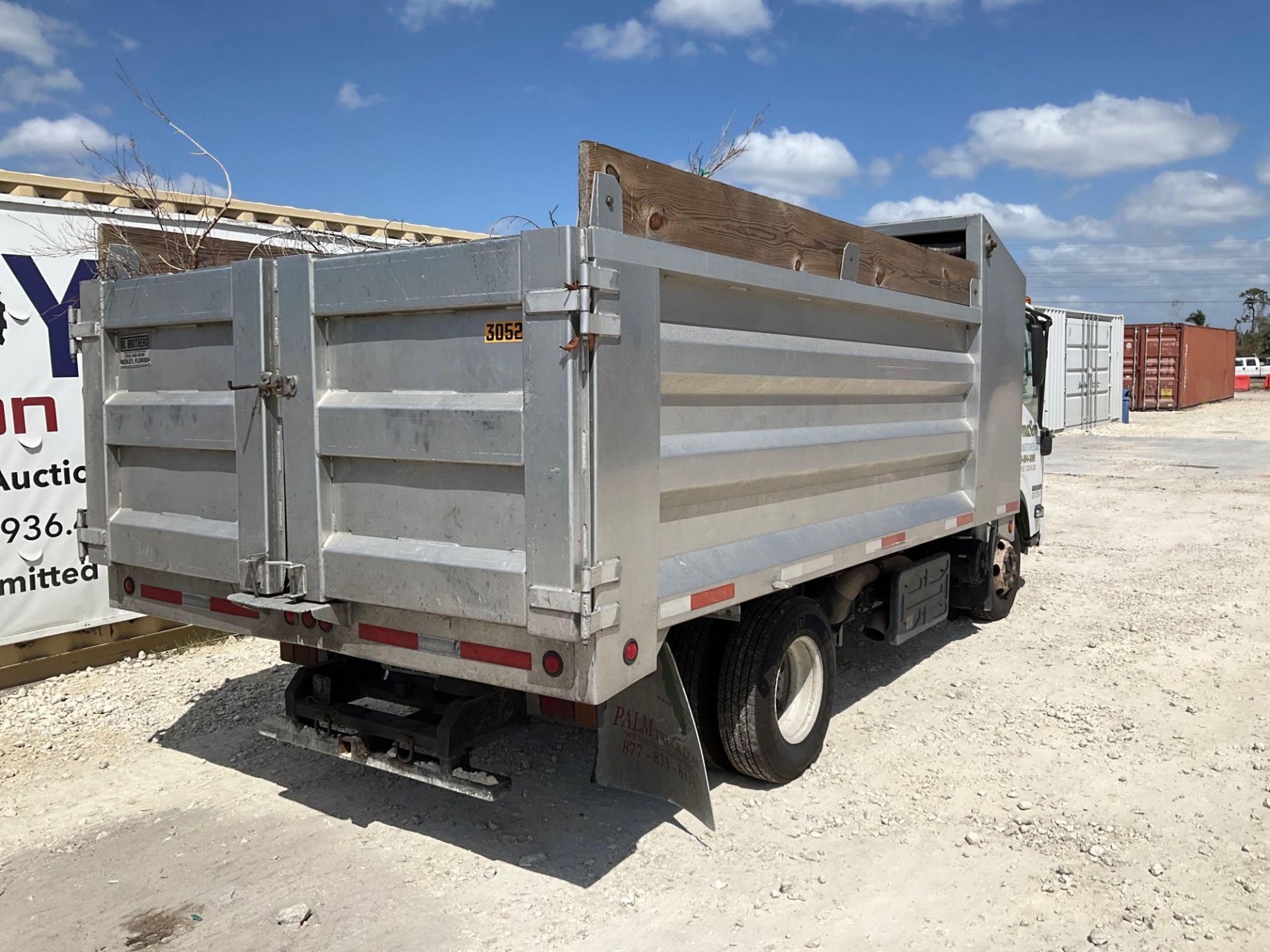 2013 Isuzu NPR Landscape Truck - Image 3 of 17