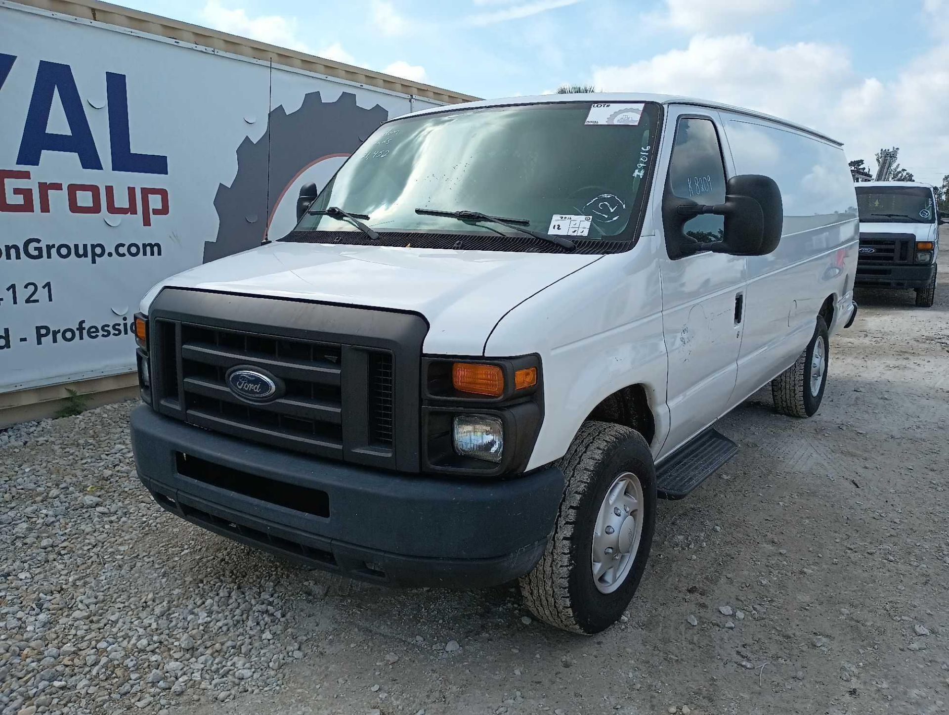 2014 Ford E350 Extended Cargo Van