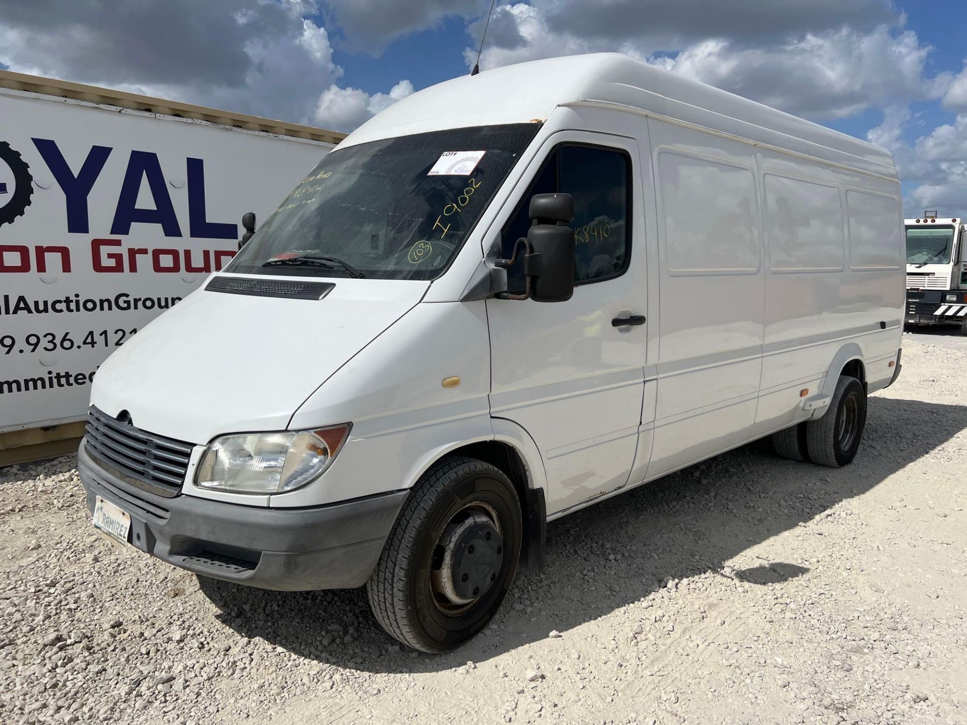 2004 Freightliner Cargo Van