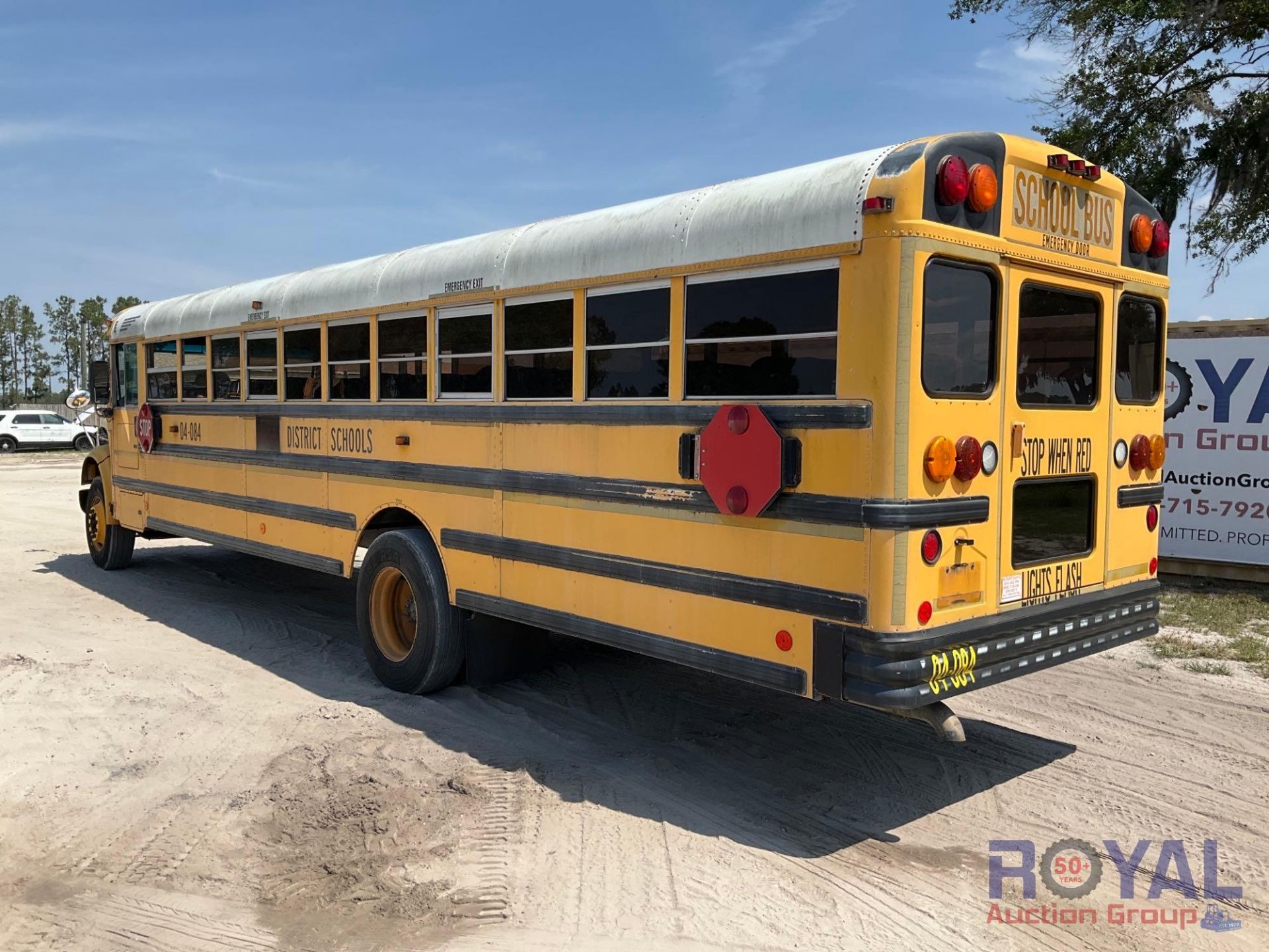 2004 IC Corporation School Bus - Image 3 of 25