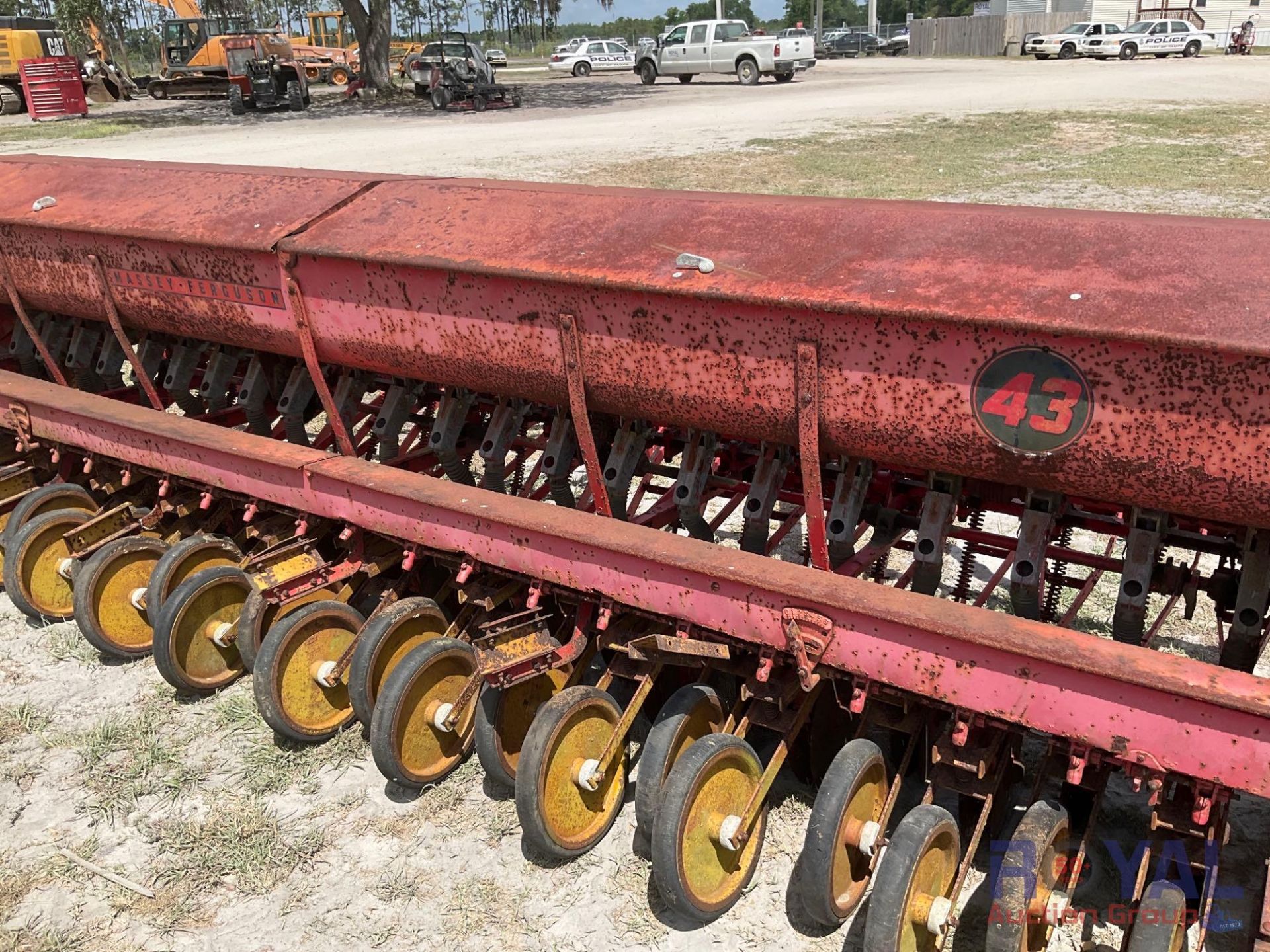 Massey Ferguson 43 Planting Grain Drill - Image 12 of 12