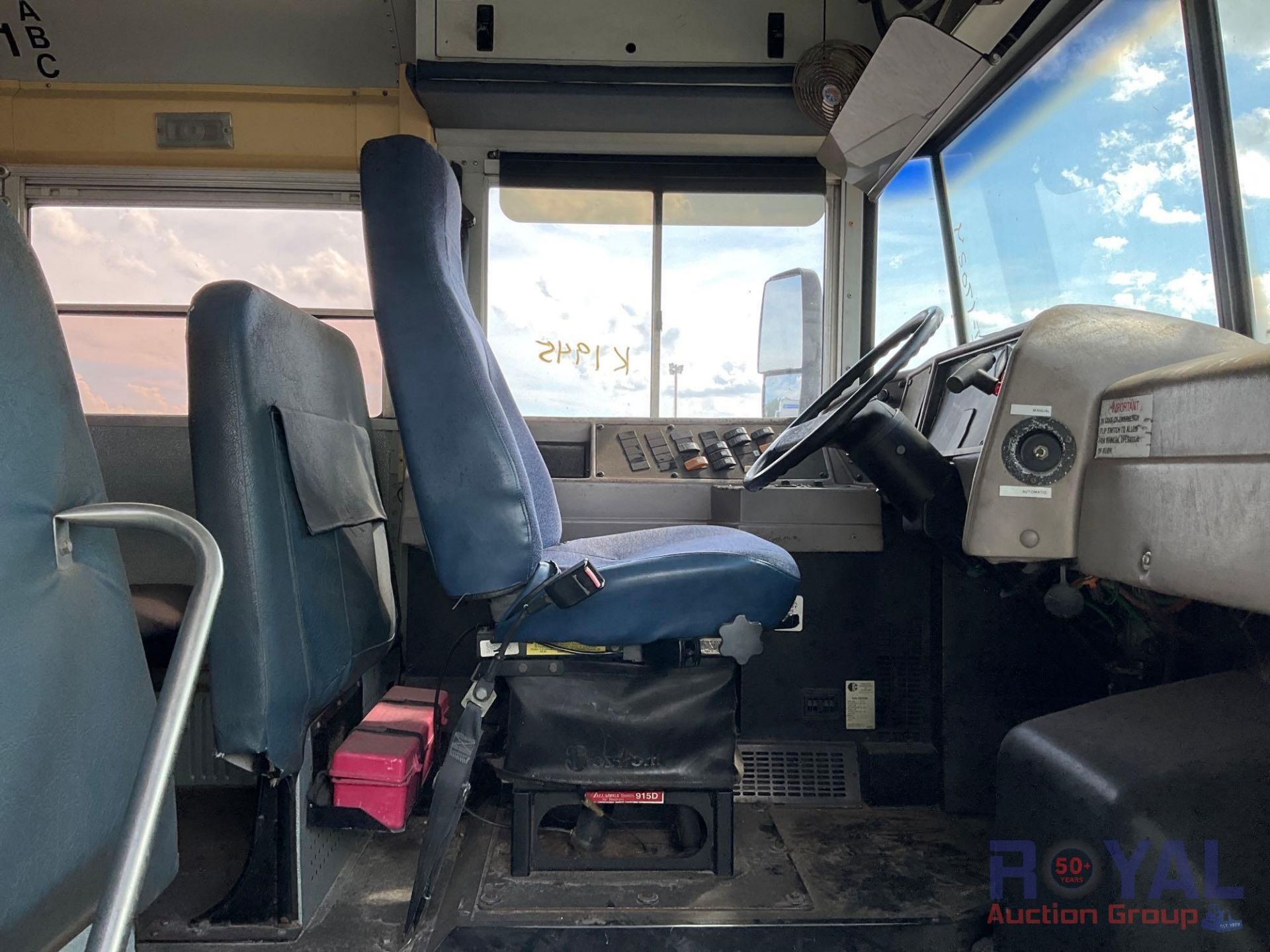 2004 IC School Bus - Image 18 of 27