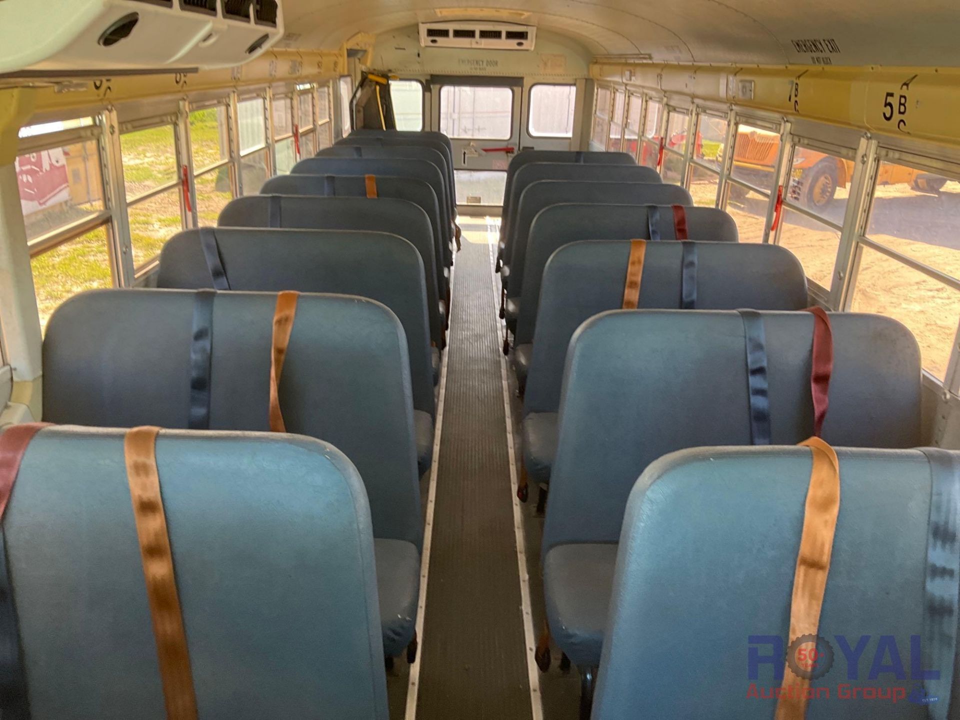 2004 IC School Bus - Image 23 of 28