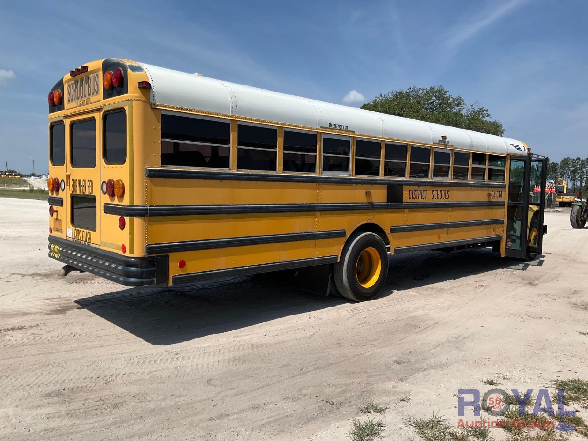 2004 IC Corporation School Bus - Image 2 of 25