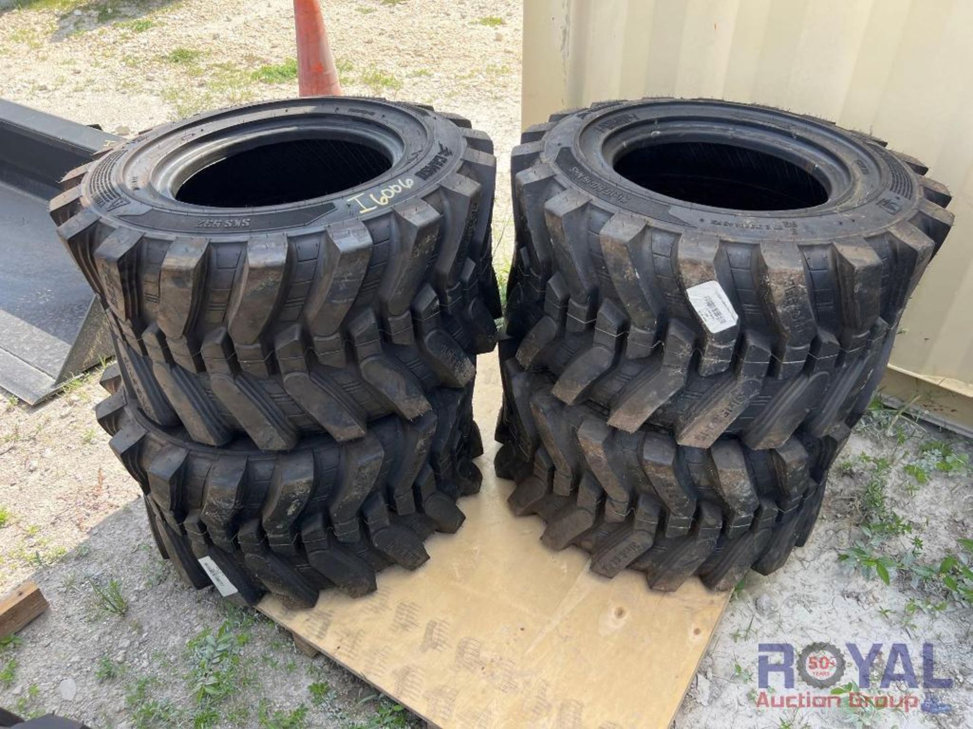 Unused SKS532 Tires