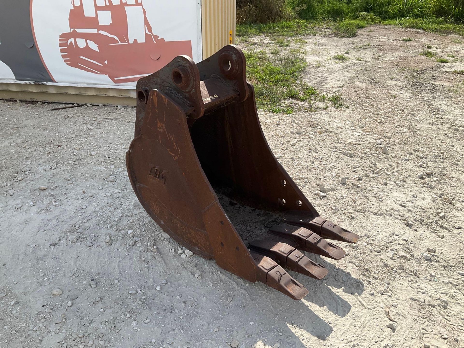 TAG 21 Inch Channel Excavator Bucket with Teeth