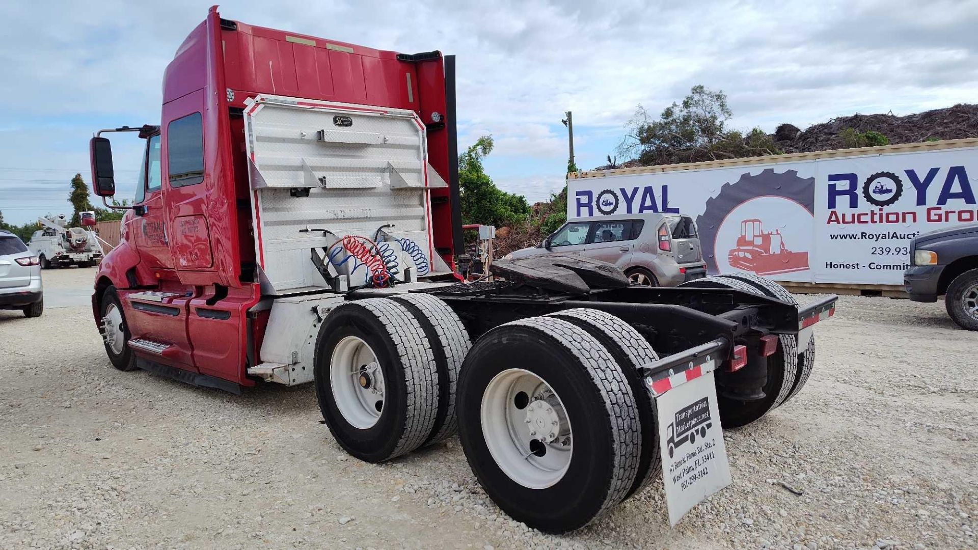 2015 International Pro Star Sleeper Cab T/A Truck Tractor - Image 3 of 50