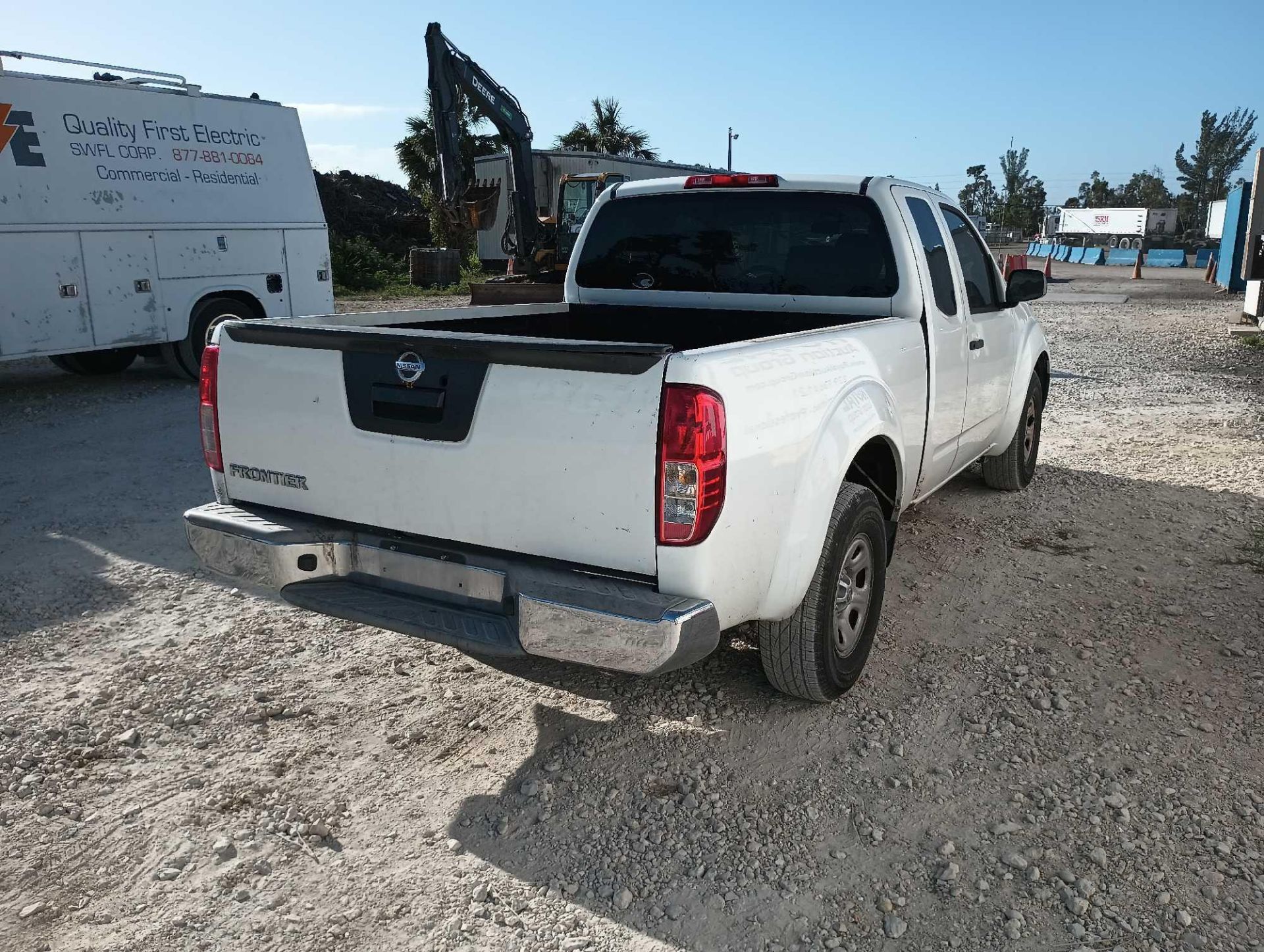 2014 Nissan Frontier Pickup Truck - Image 4 of 22