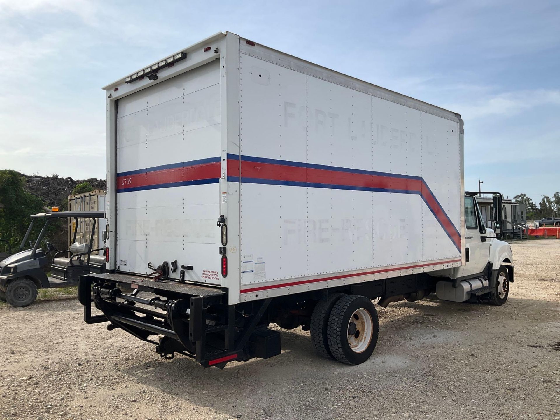 2014 International Terra Star 16 Foot Box Truck - Image 4 of 30