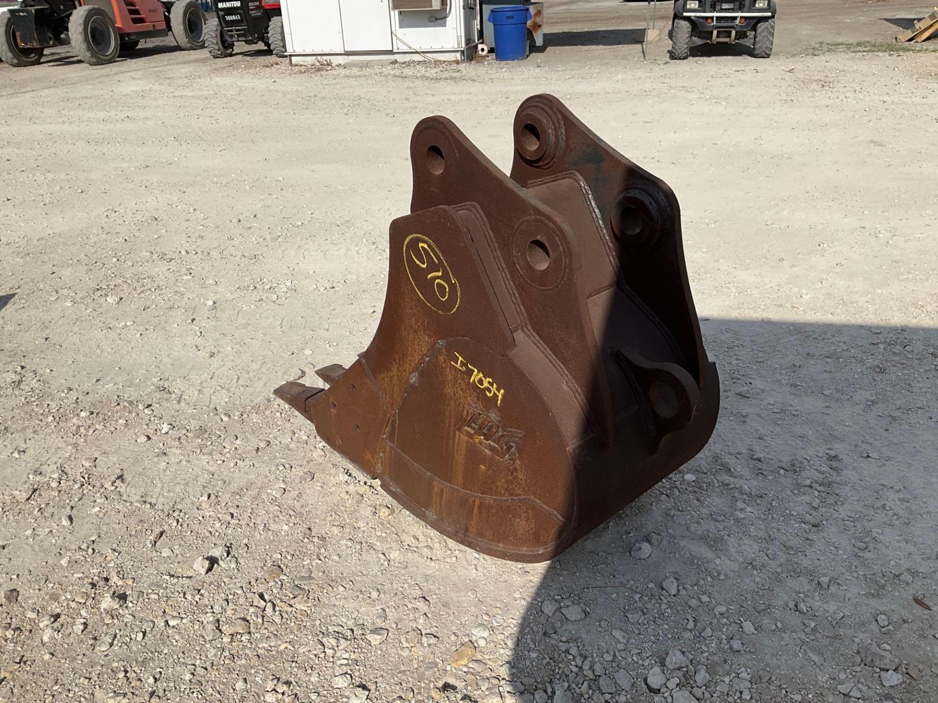 TAG 21 Inch Channel Excavator Bucket with Teeth - Image 3 of 10