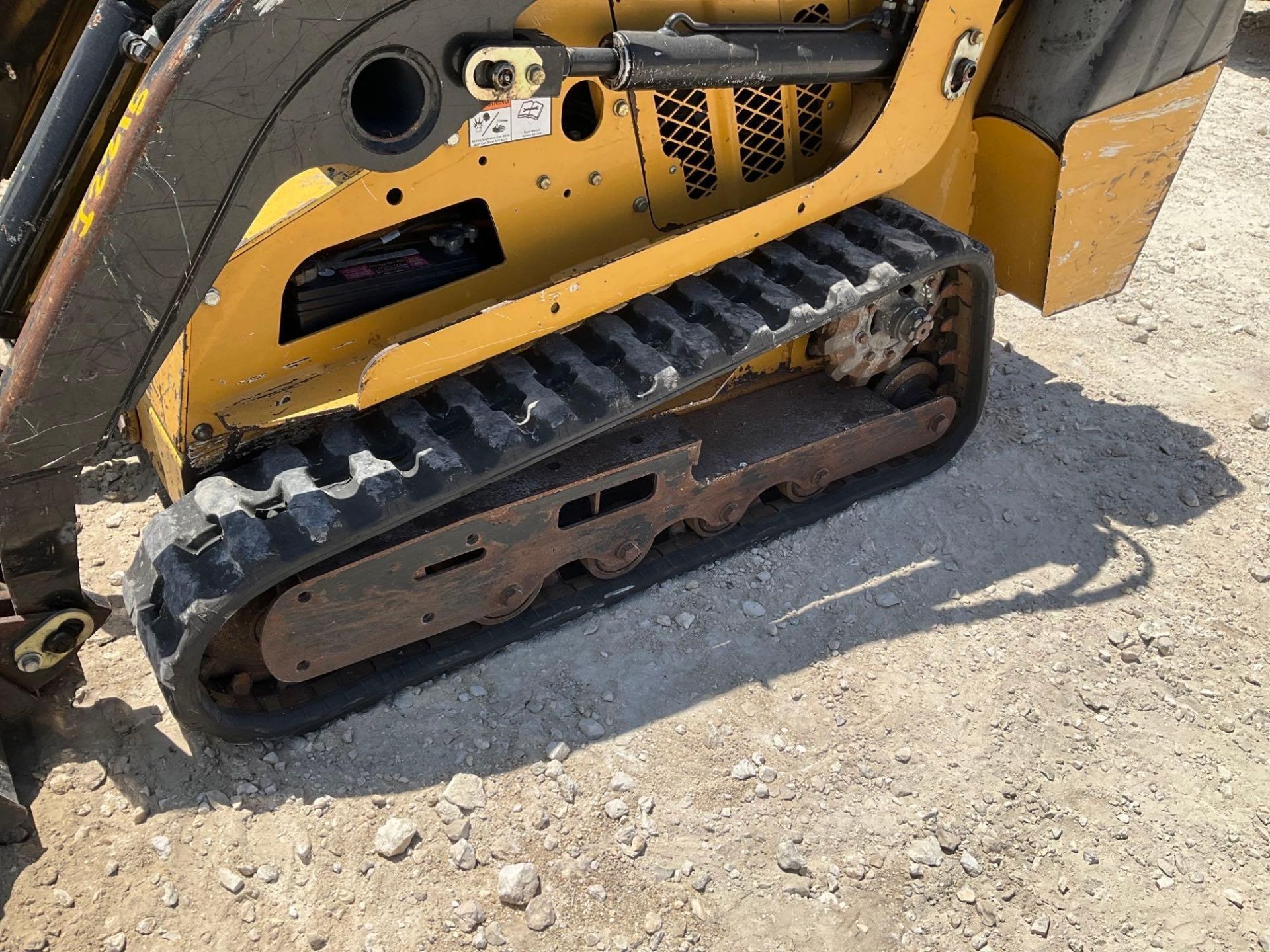 2016 Vermeer S450TX Mini Skid Steer - Image 20 of 23