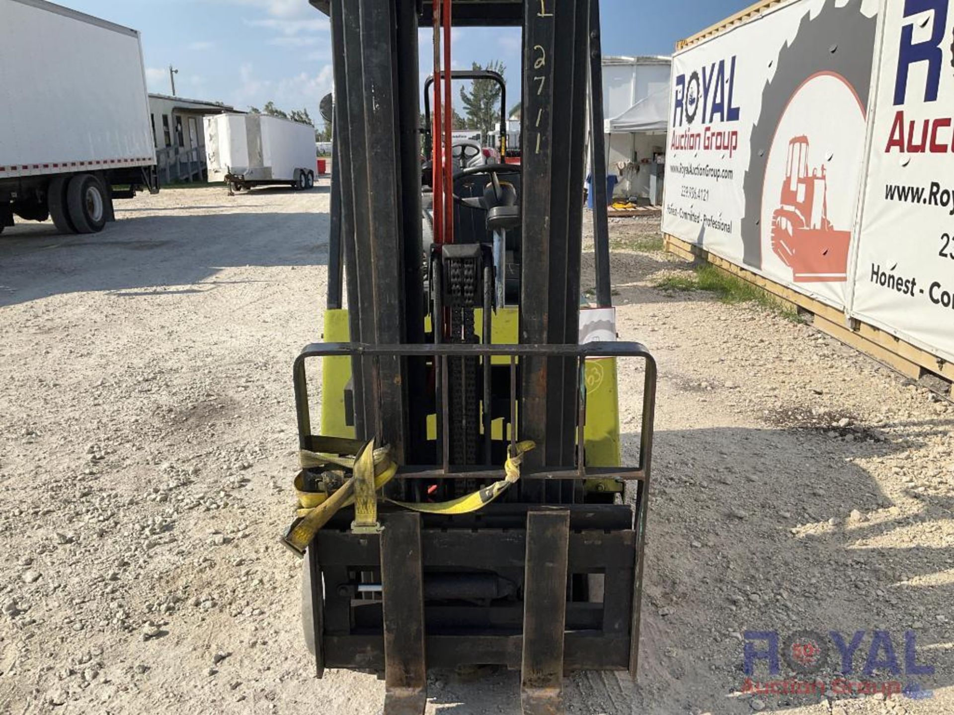 Clark GCS17S Warehouse Forklift - Image 14 of 18