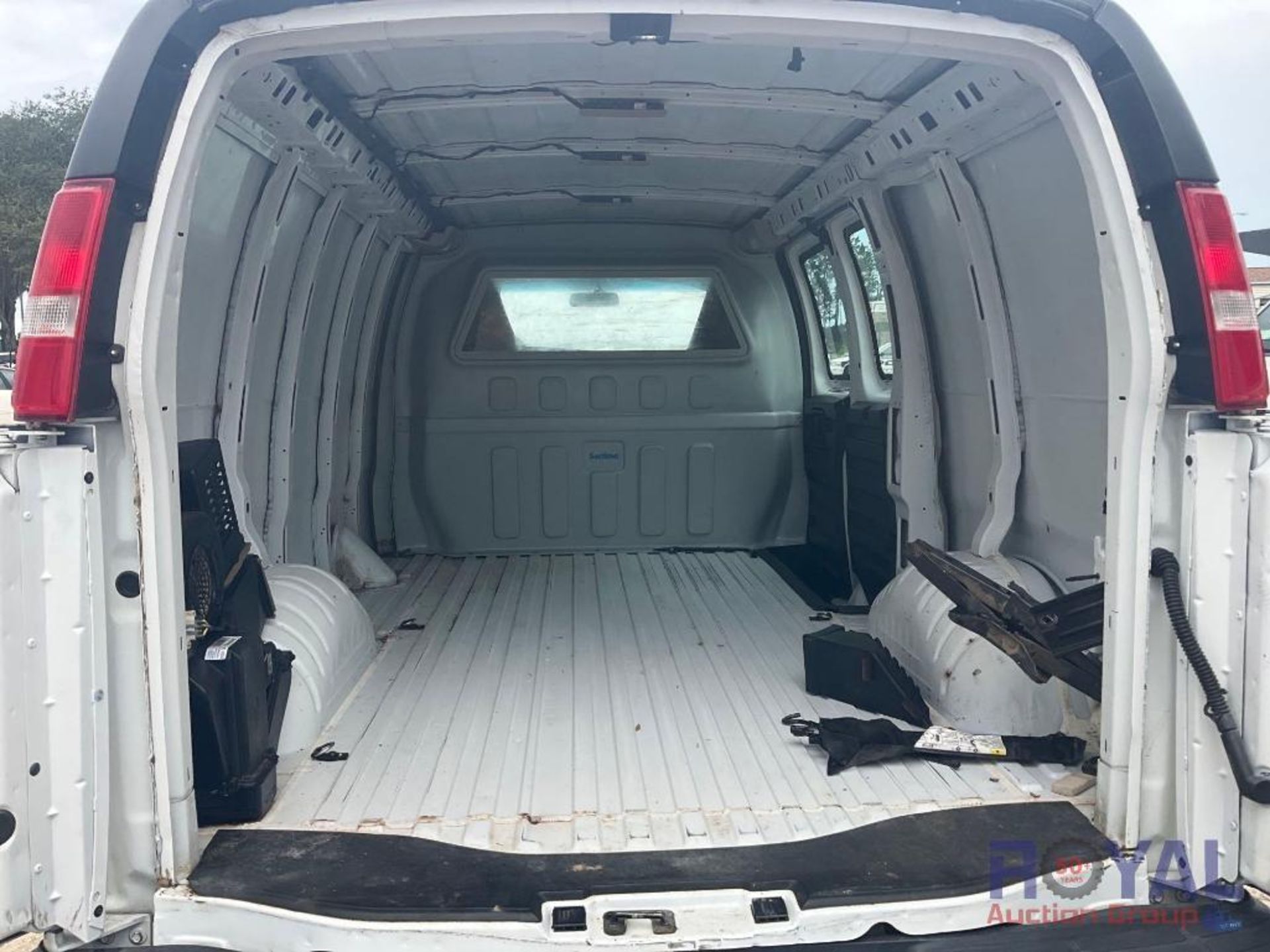 2019 Chevy Express Cargo Van - Image 13 of 26