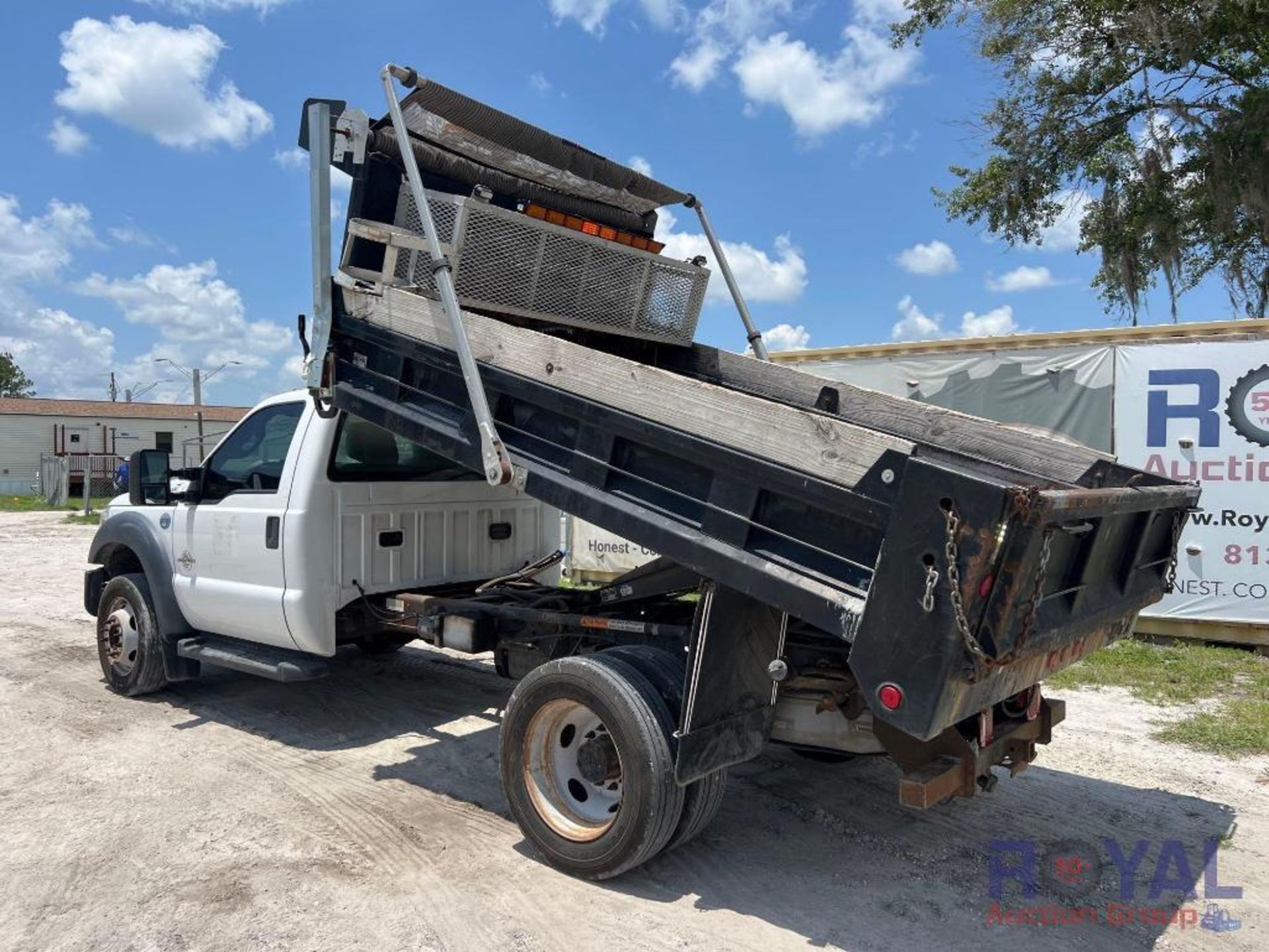 2014 F-550 Mason Dump Truck - Image 4 of 38