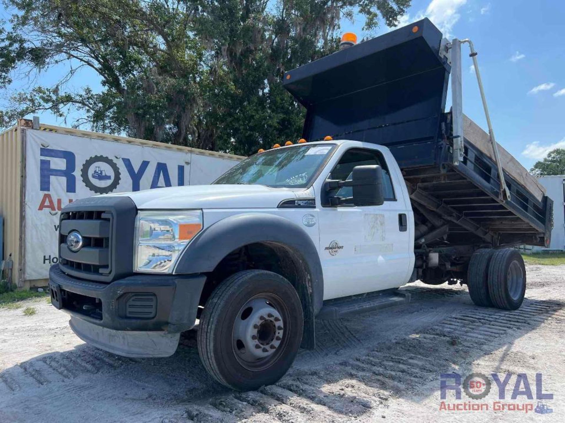 2014 Ford F-550 Mason Dump Truck