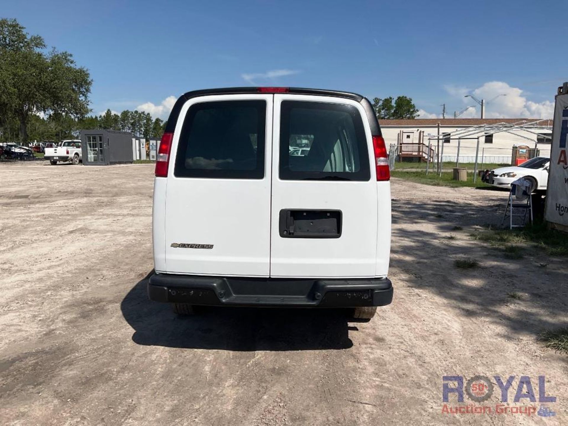 2021 Chevrolet Express Cargo Van - Image 12 of 25