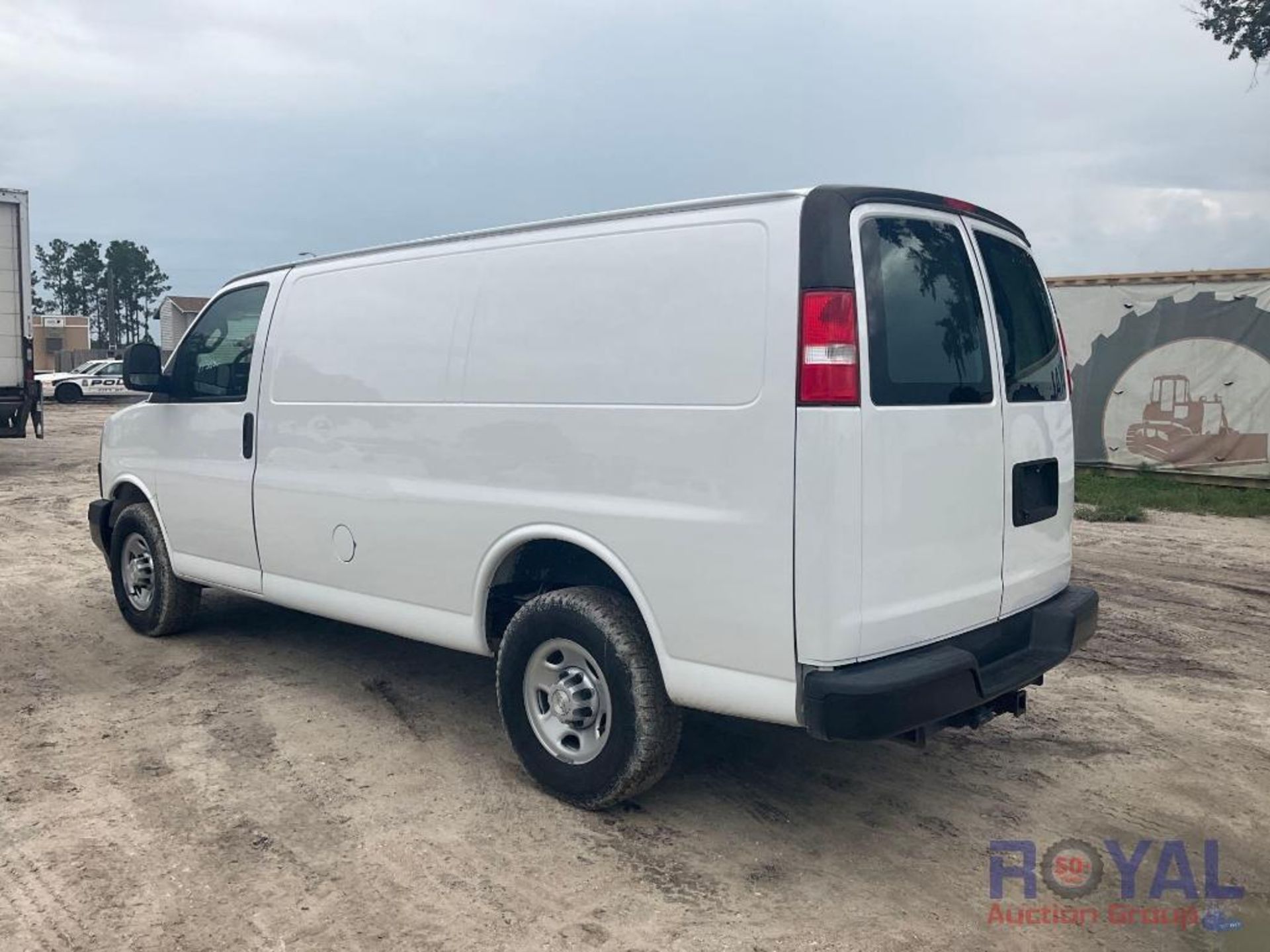 2019 Chevy Express Cargo Van - Image 4 of 26