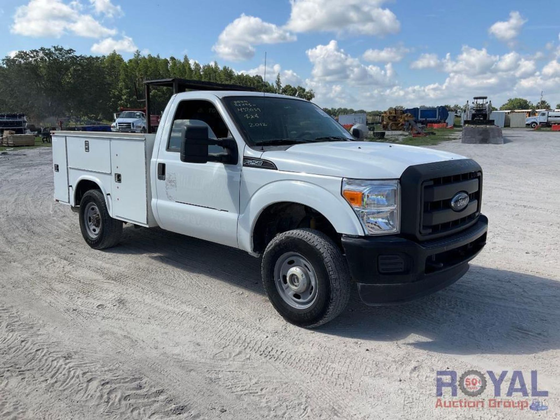 2012 Ford F-250 4X4 Service Truck - Image 29 of 32