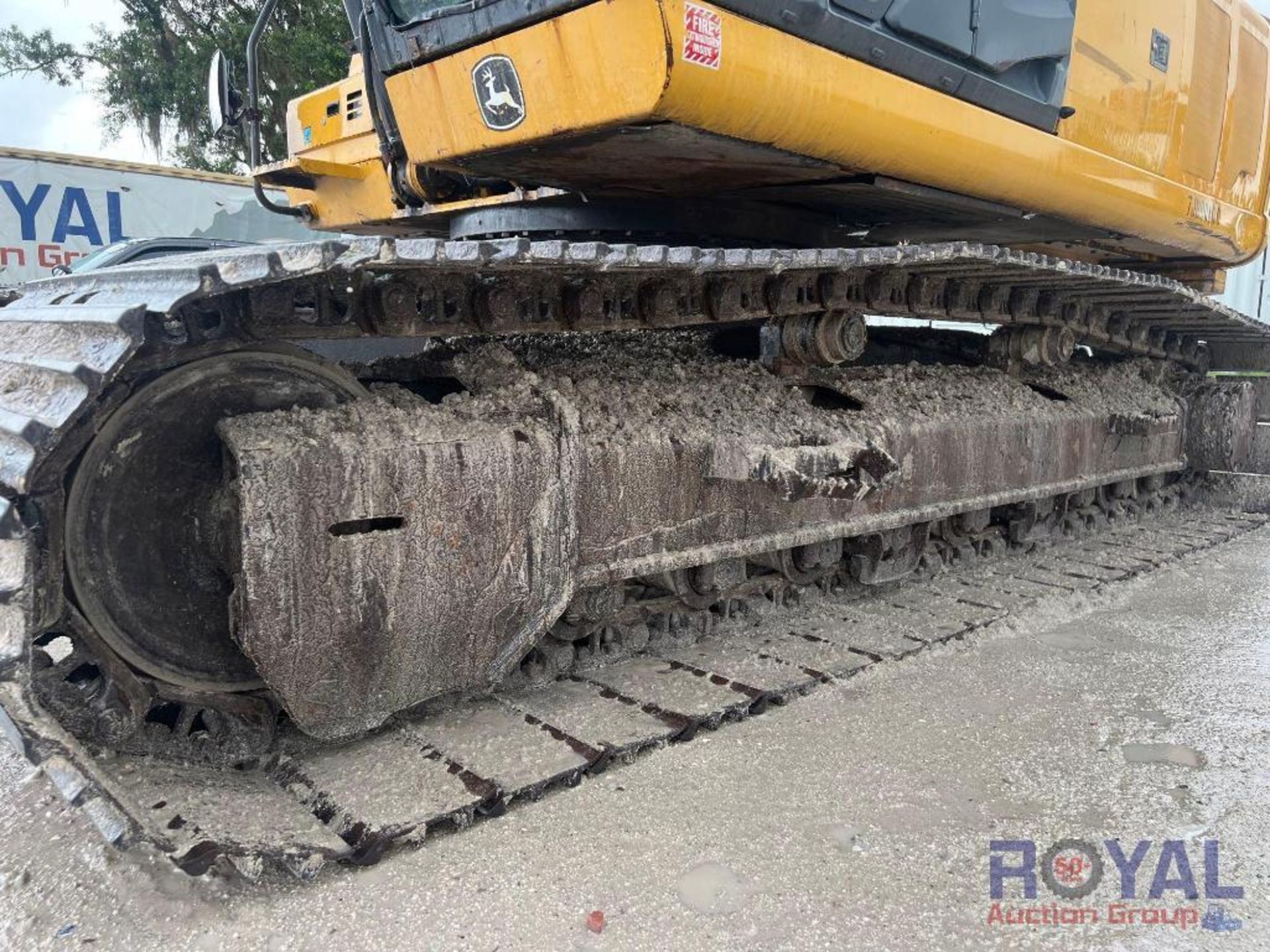 2015 John Deere 250G Hydraulic Long Reach Excavator - Image 23 of 43
